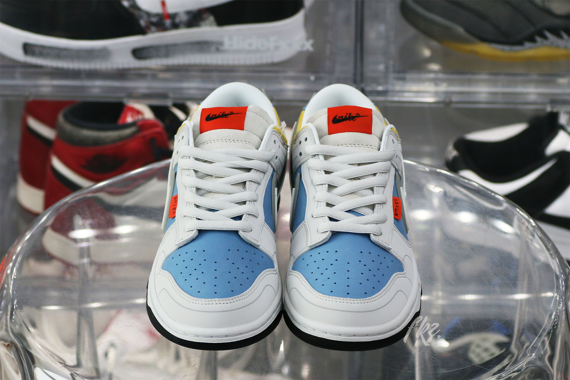 Nike SB Dunk Low & Athena Sail Blun White Grey