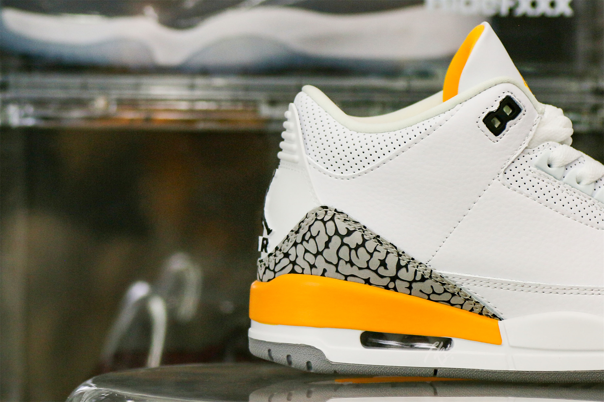 Air Jordan 3 Retro Laser Orange 2020