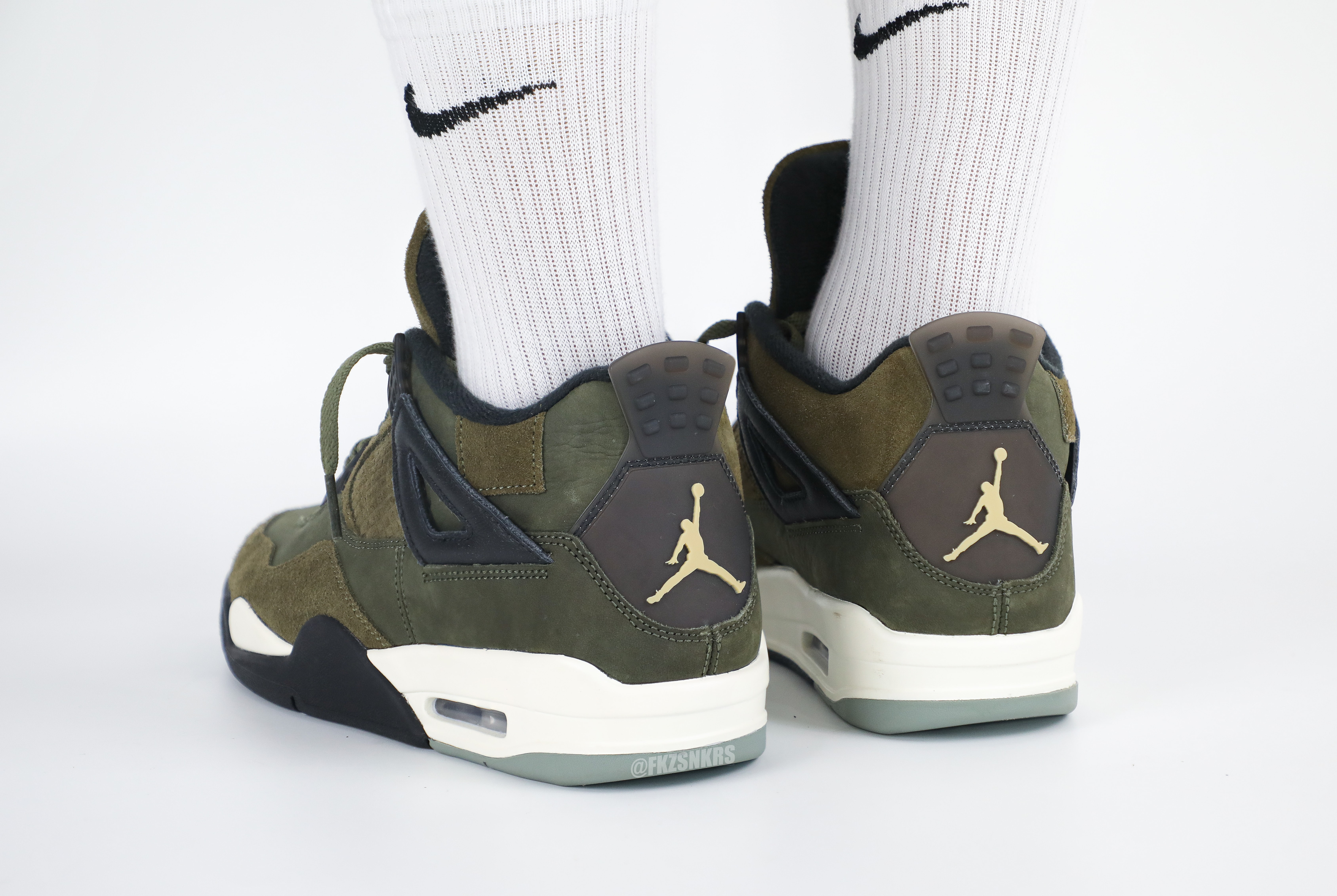 Air Jordan 4 Retro SE Craft Medium Olive (LN5 A1)