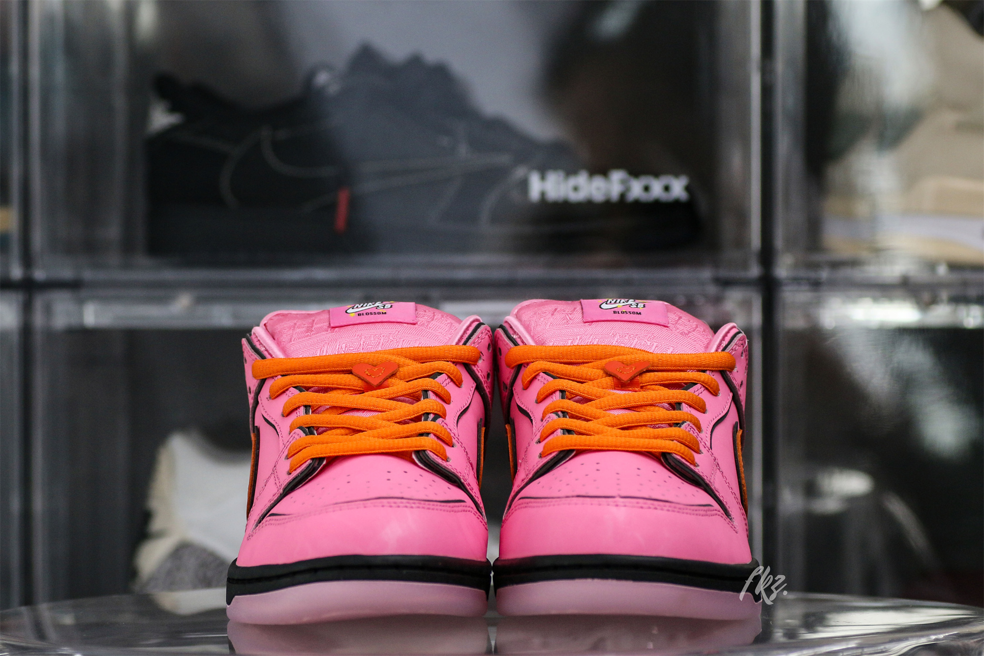 The Powerpuff Girls x Nike SB Dunk Low Blossom