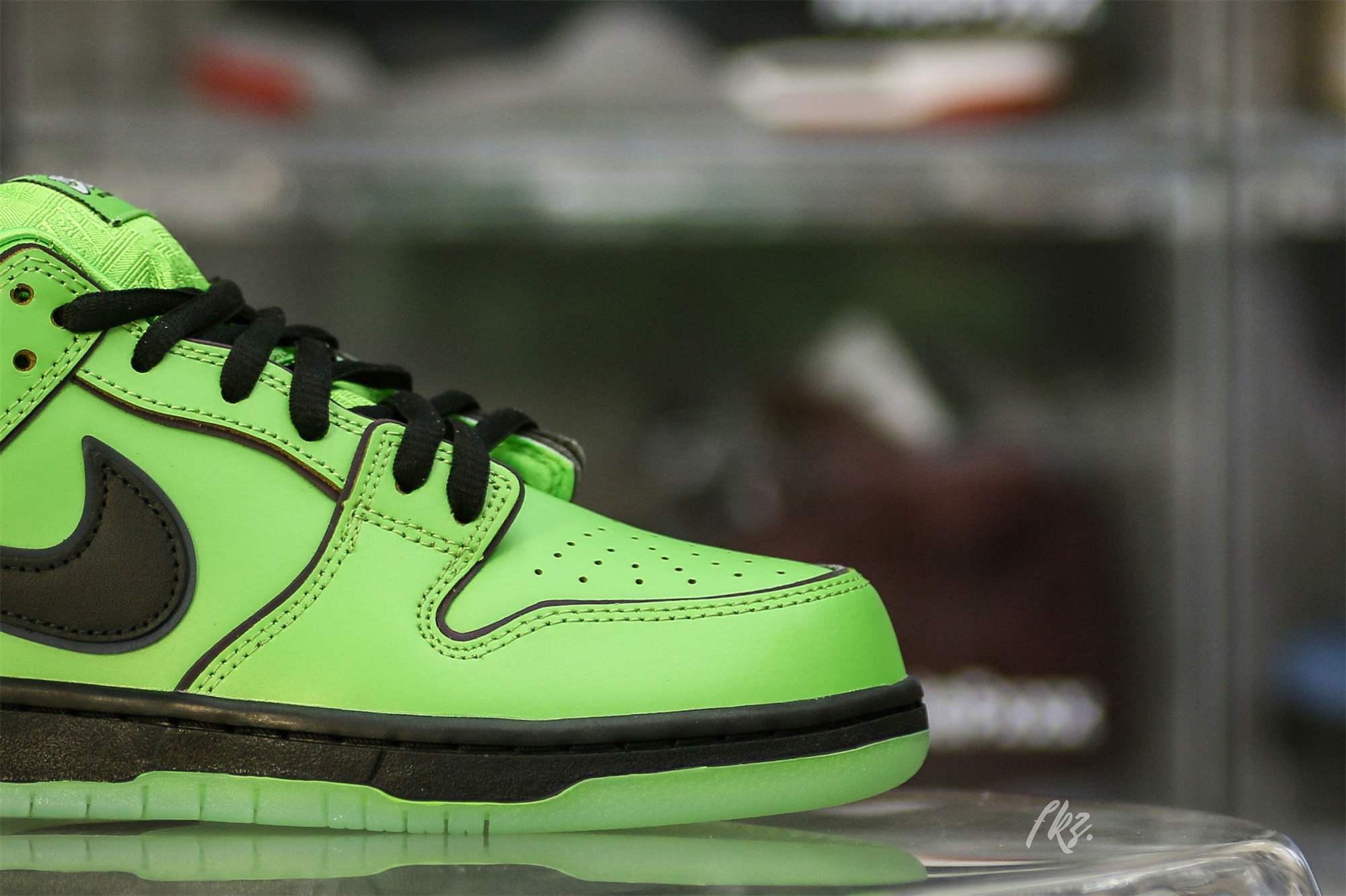 The Powerpuff Girls x Dunk Low Pro SB QS ‘Buttercup’