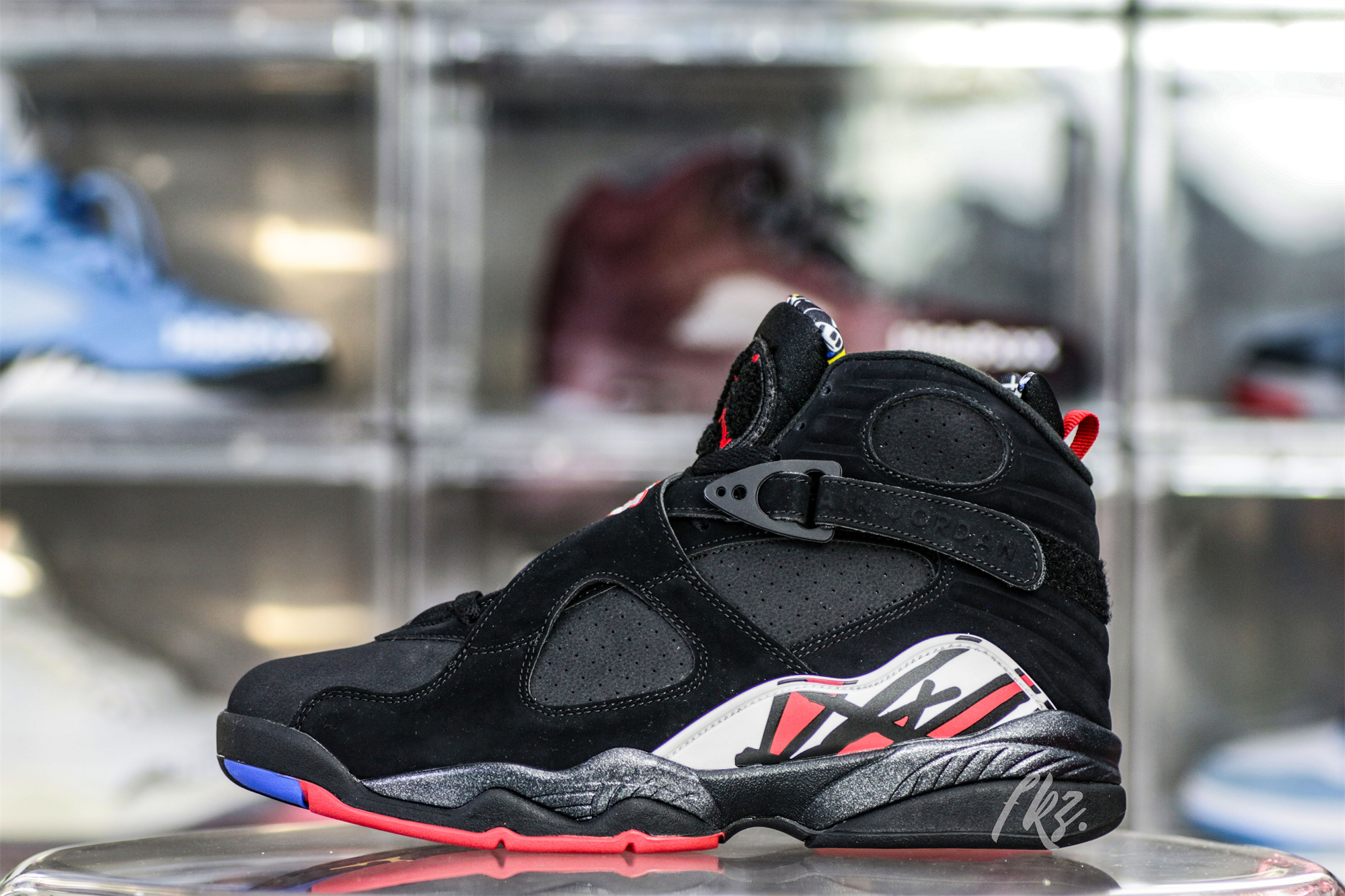 Air Jordan 8 Playoffs 2023