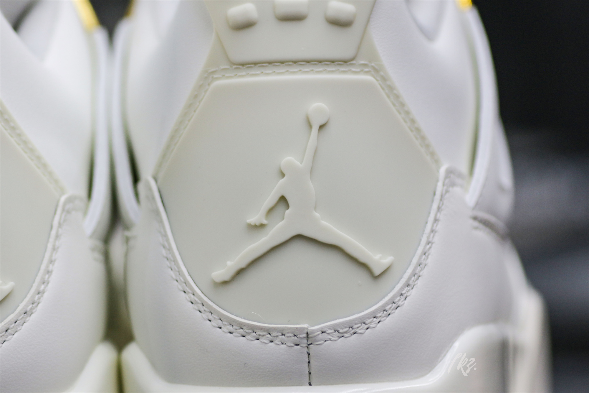 Air Jordan 4 Wmns Sail 2024 (LN5 A1 Batch)