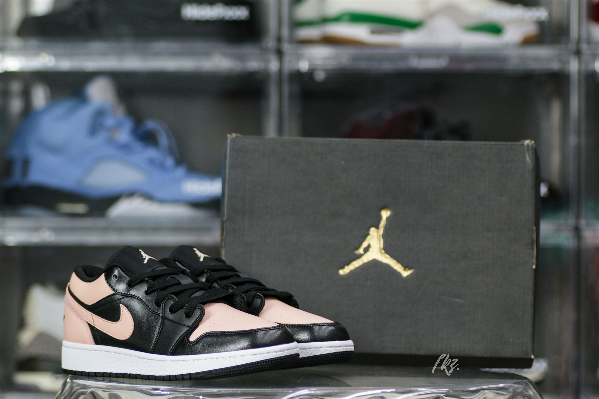 Air Jordan 1 Retro Low Crimson Tint 2021