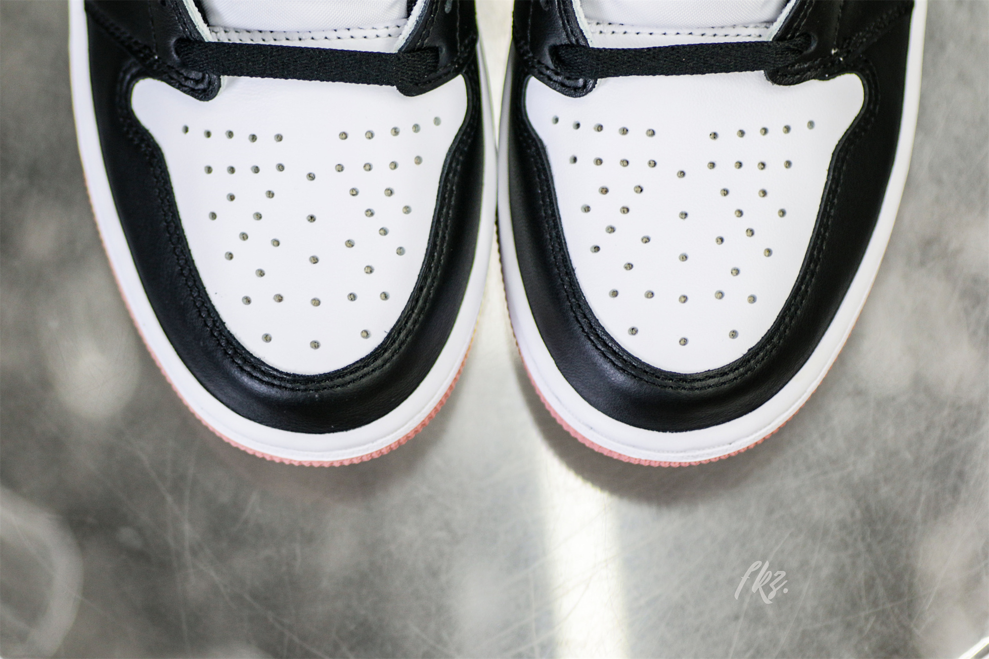 Air Jordan 1 Retro High NRG Rust Pink