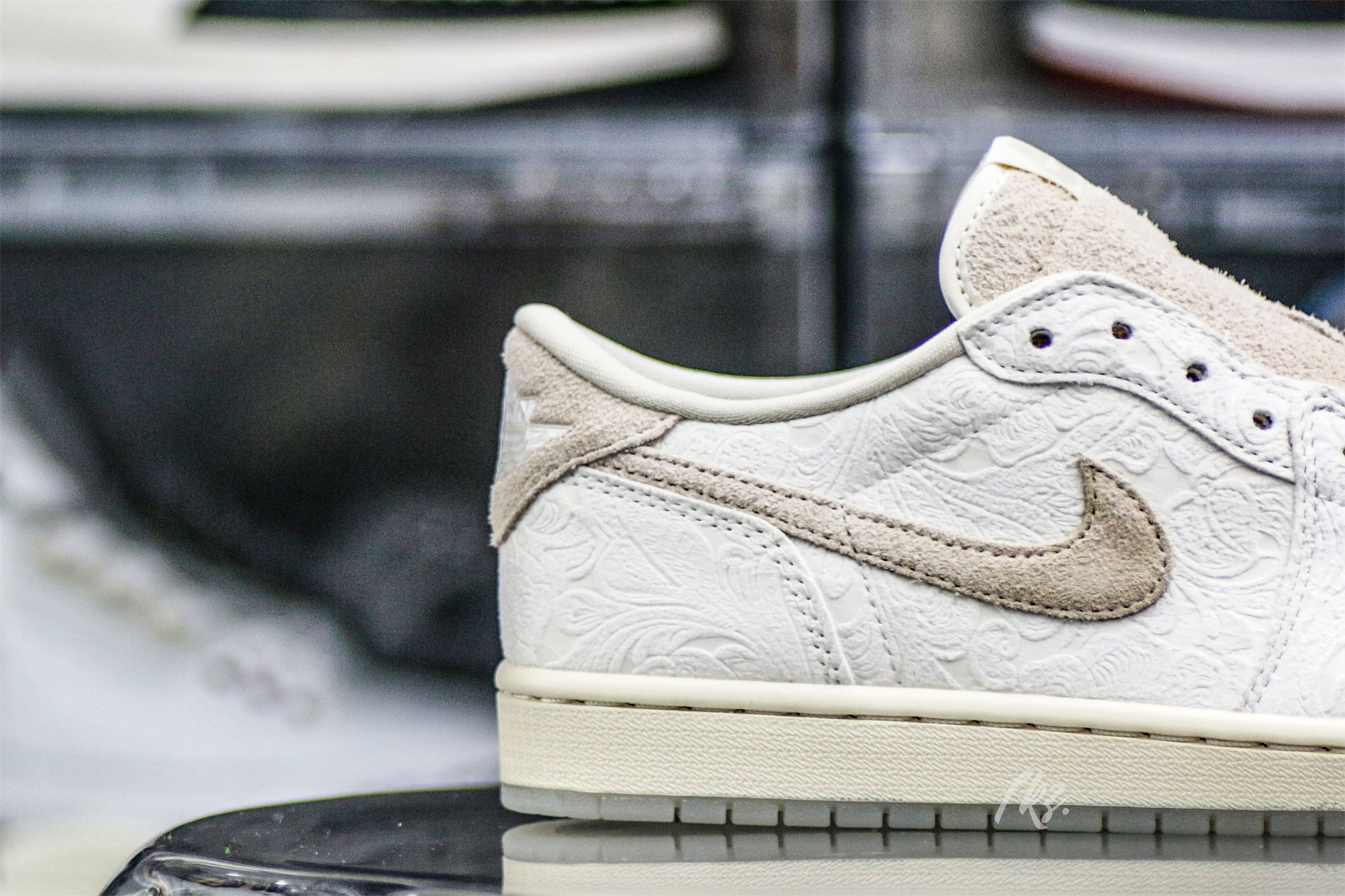 Air Jordan 1 Retro Low OG x Chris Paul ‘Give Them Flowers’