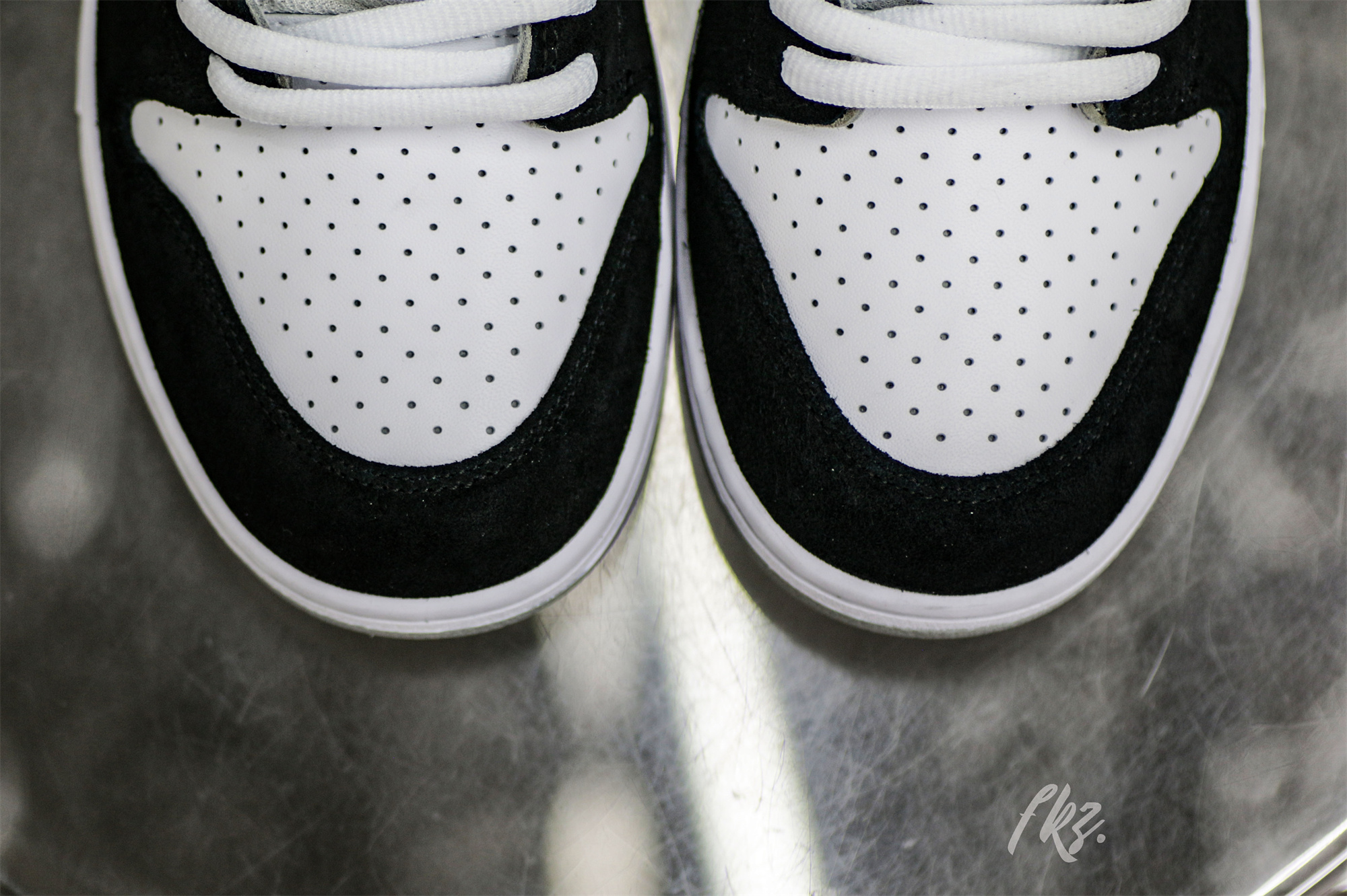 Nike SB Dunk Low Chlorophyll