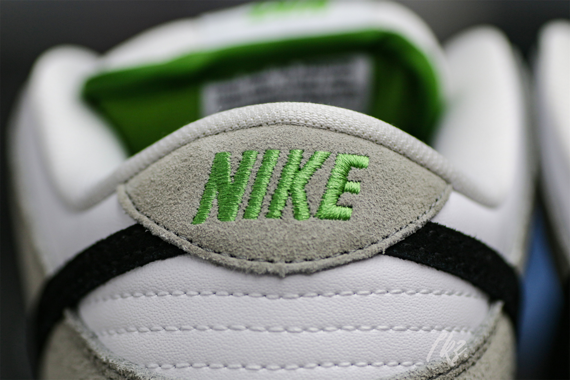 Nike SB Dunk Low Chlorophyll