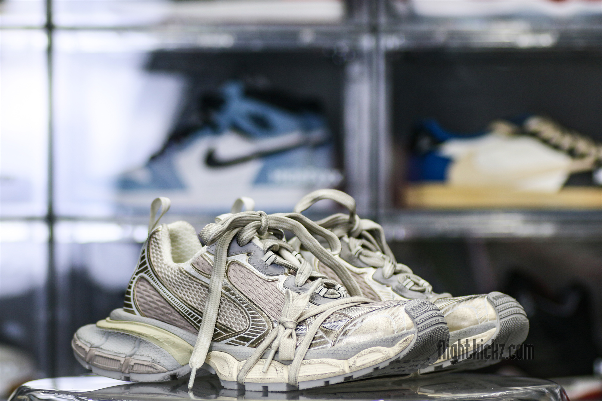 Balenciag* 3XL Sneaker ‘Worn‑Out ‑ Light Beige’