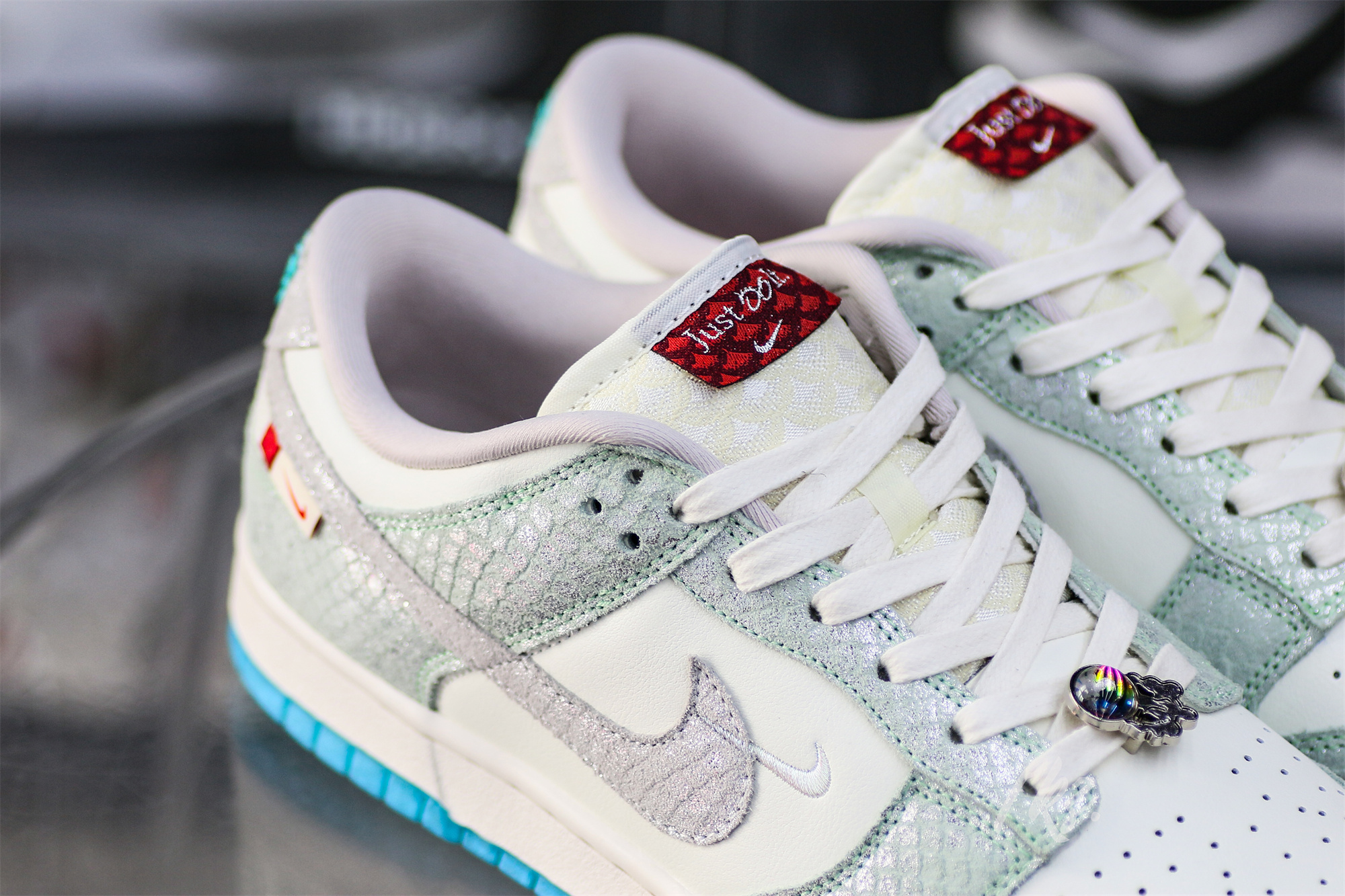 Nike Dunk Low LX Year Of The Dragon