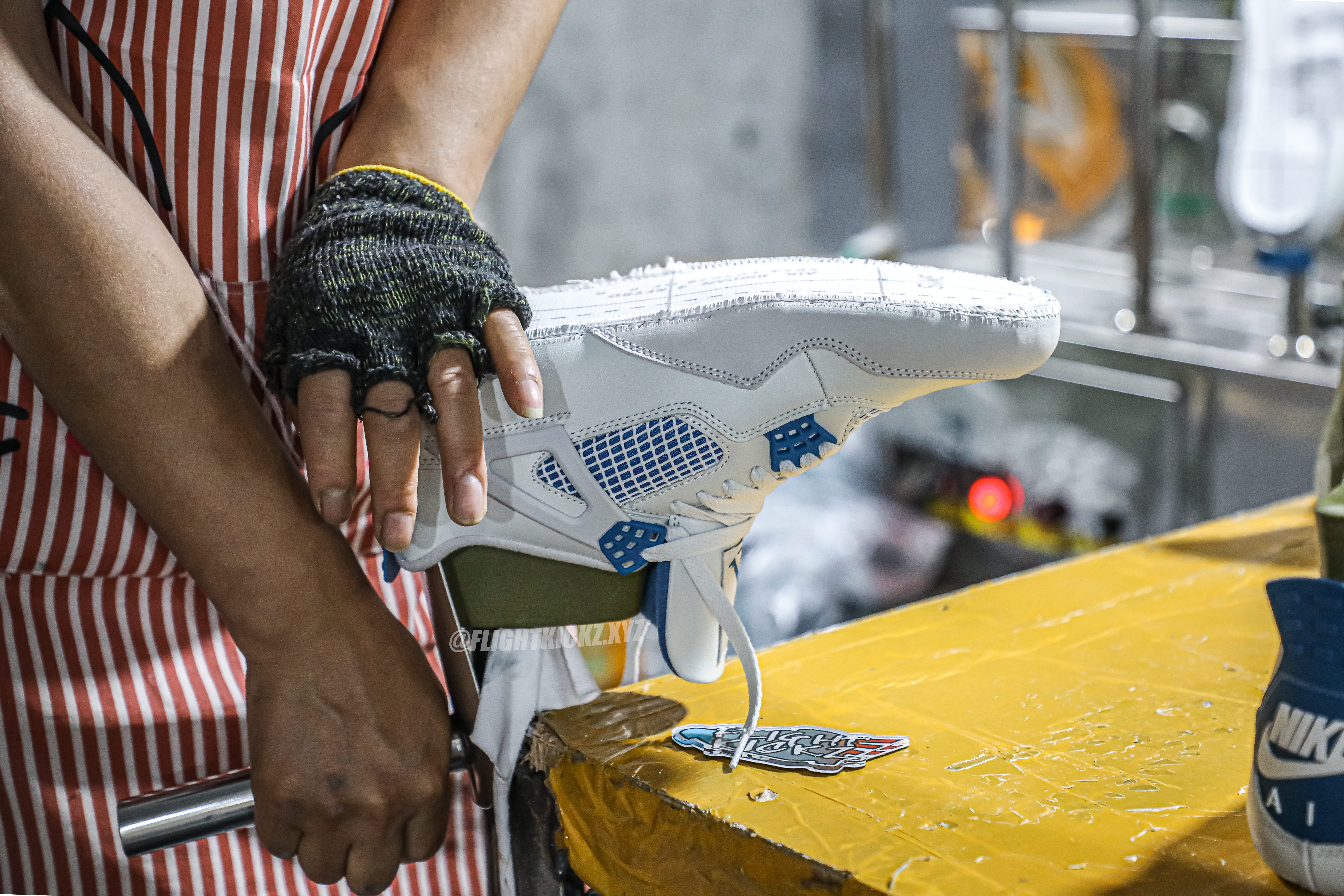 Air Jordan 4 “Military Blue 2024 (LN5 A1 Batch)