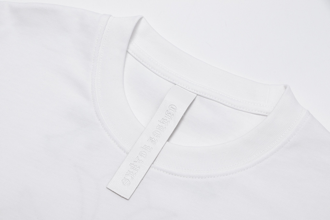 Ch*0me He**ts horse shoe logo pocket t-shirt 2024