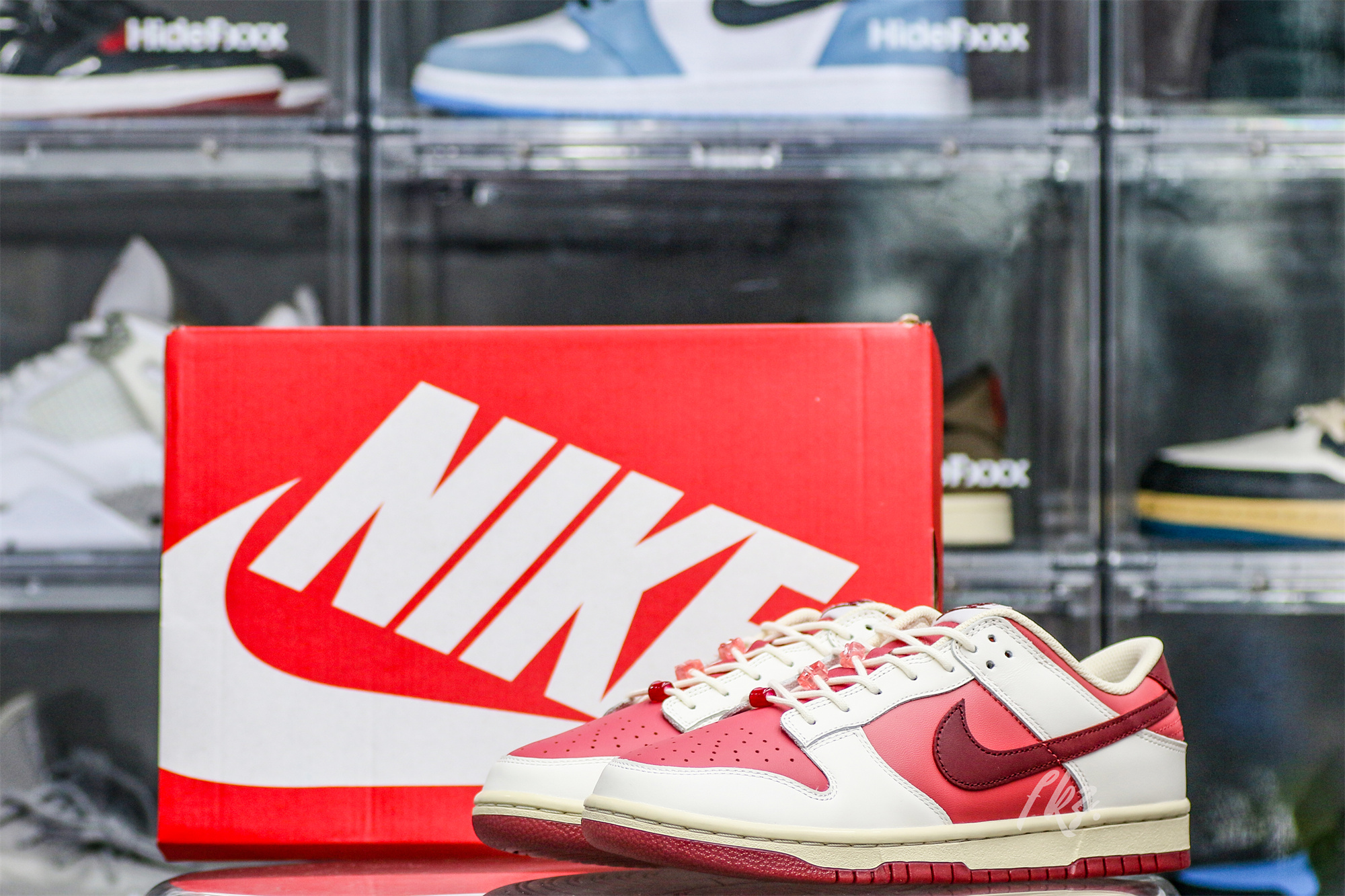 Nike Dunk Low Valentine’s Day 2024 Alternate (Women’s)