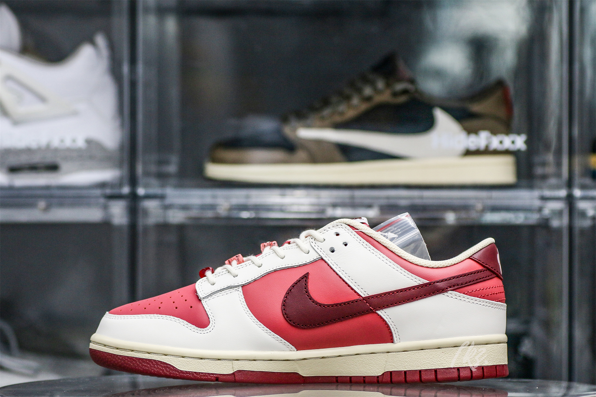 Nike Dunk Low Valentine’s Day 2024 Alternate (Women’s)