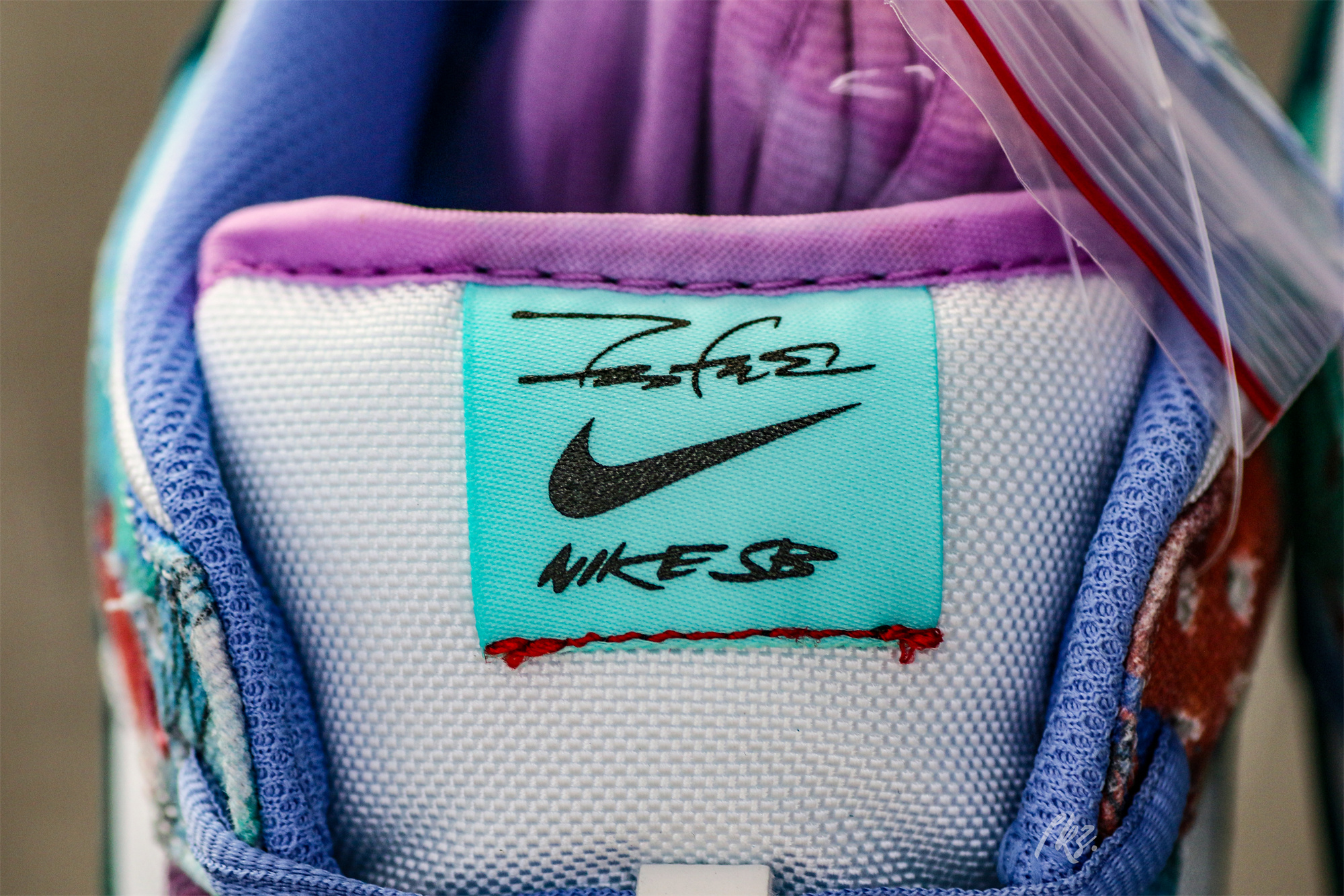 Nike SB Dunk Low Futura Laboratories Bleached Aqua