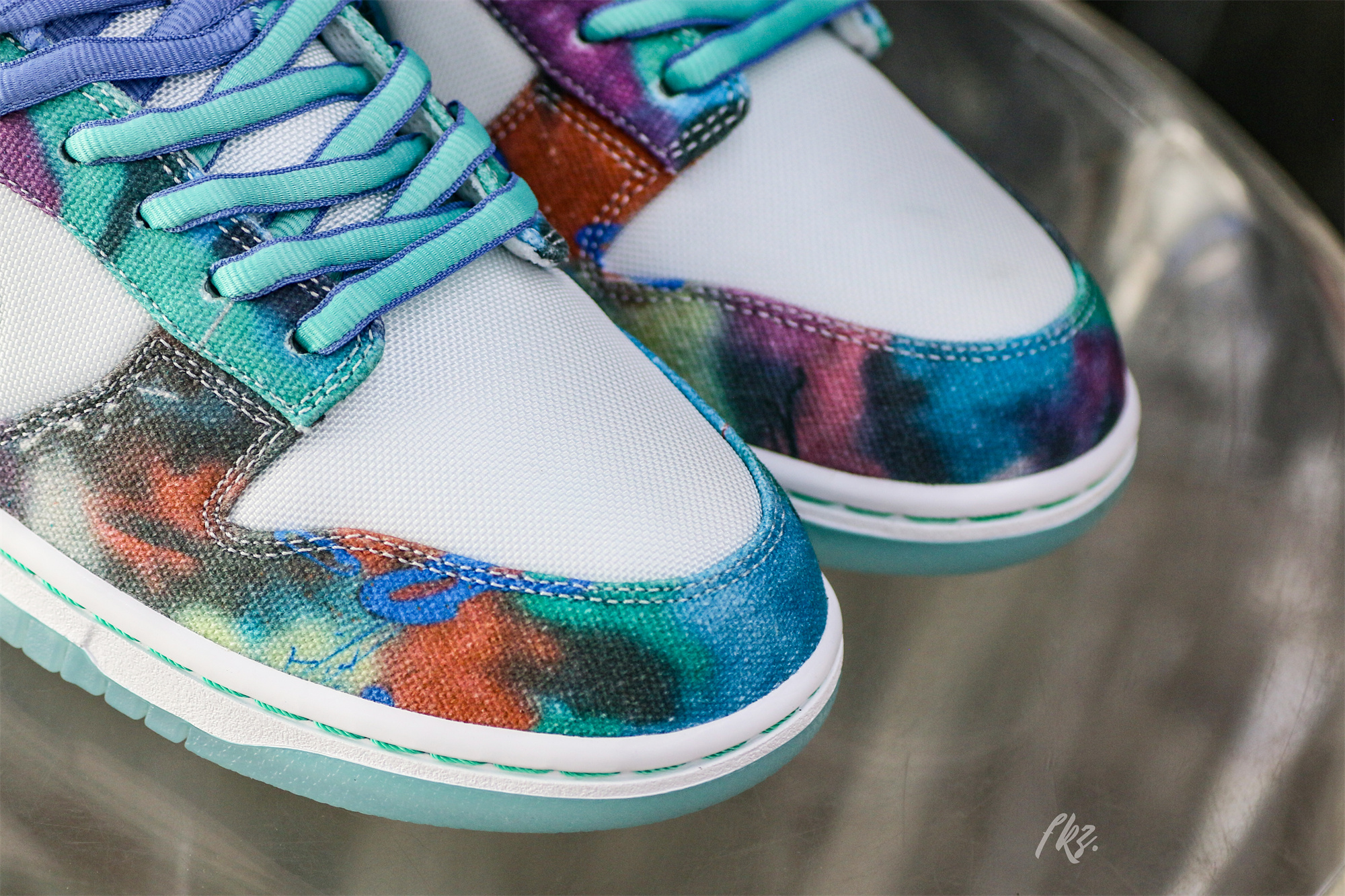 Nike SB Dunk Low Futura Laboratories Bleached Aqua