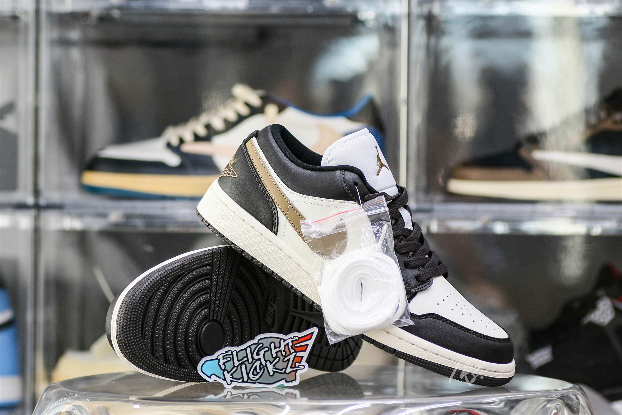 Wmns Jordan 1 Low Shadow Brown