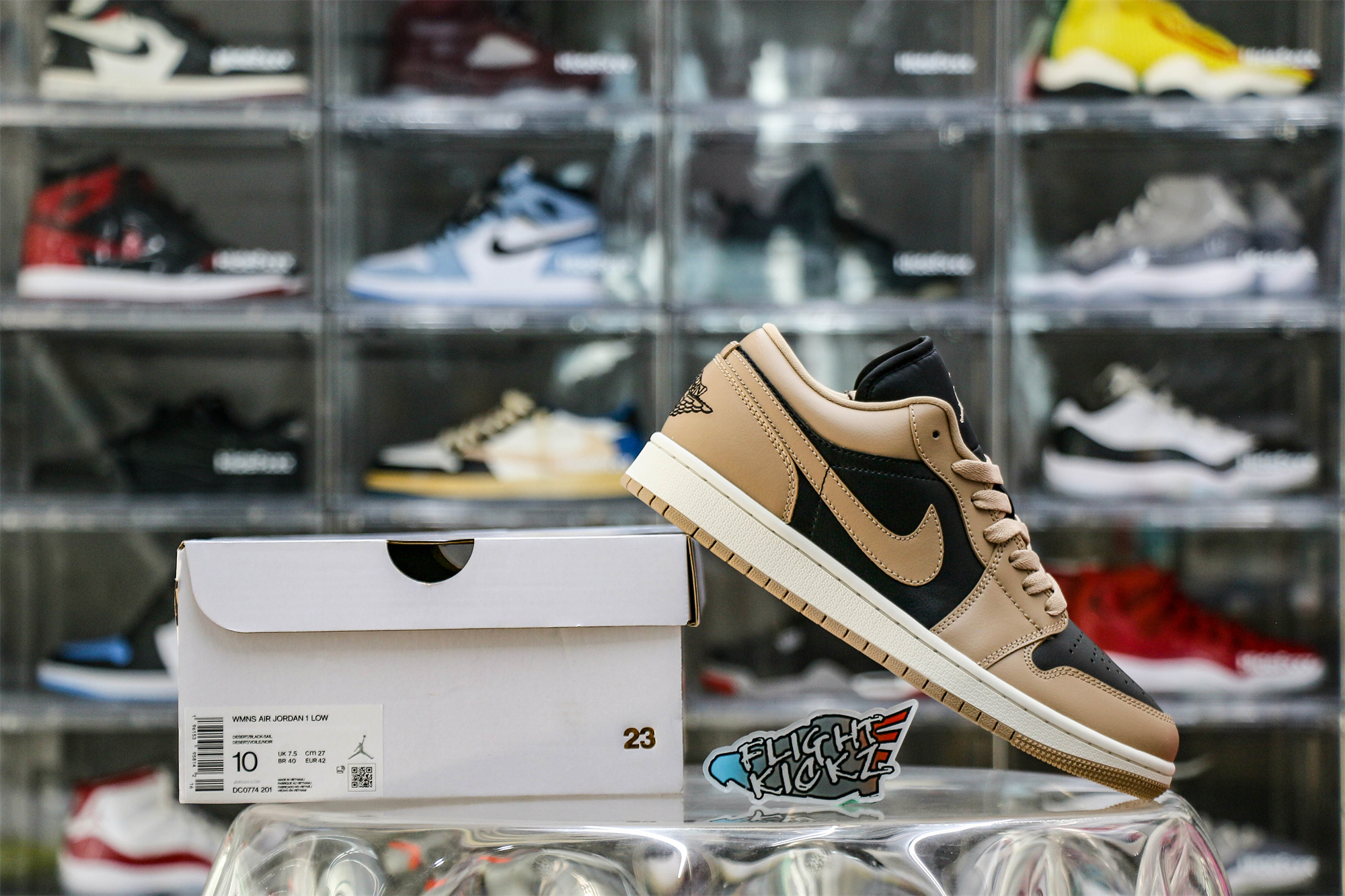 Wmns Jordan 1 Low Desert