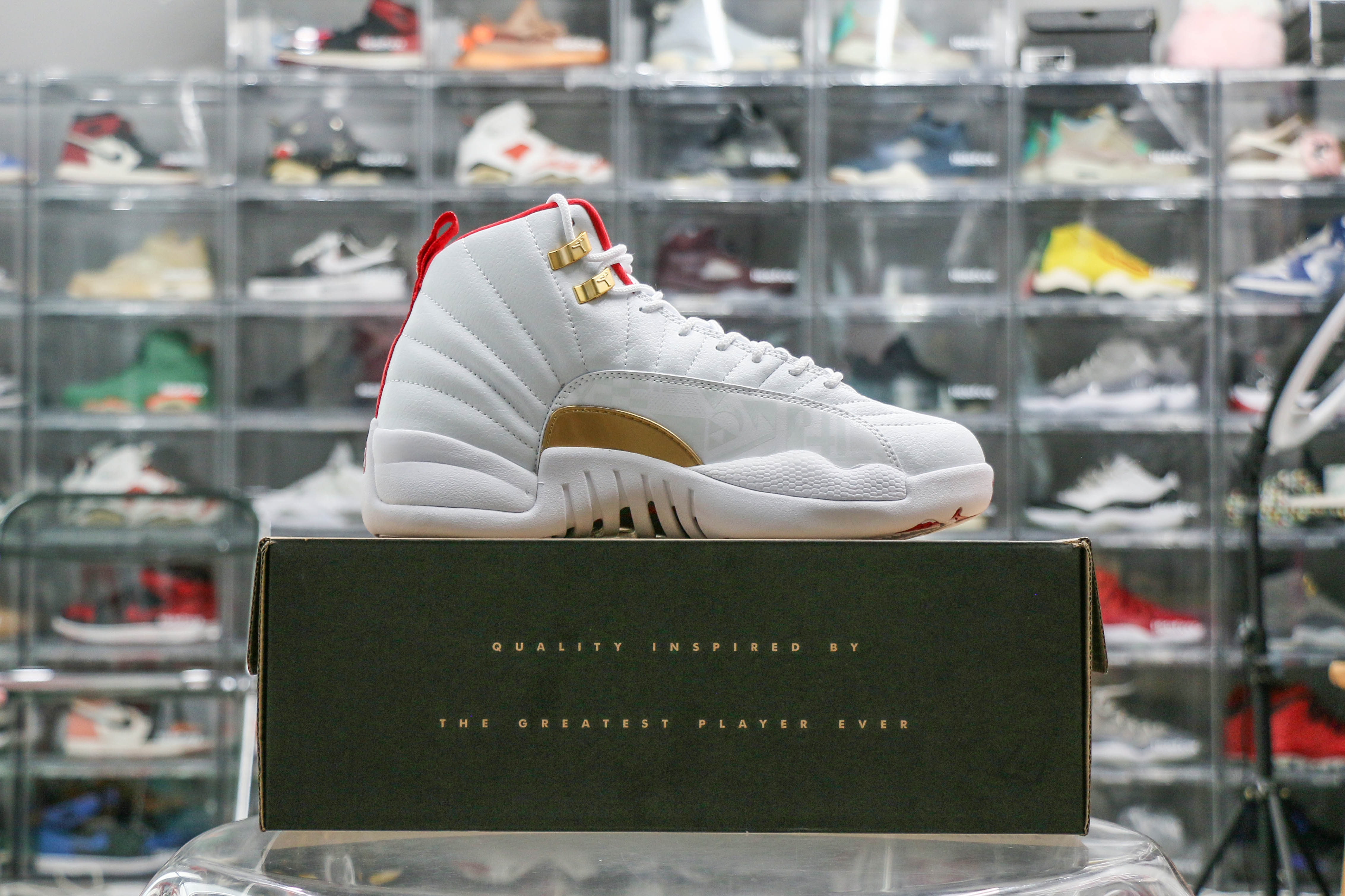 Jordan 12 Retro FIBA （2019）