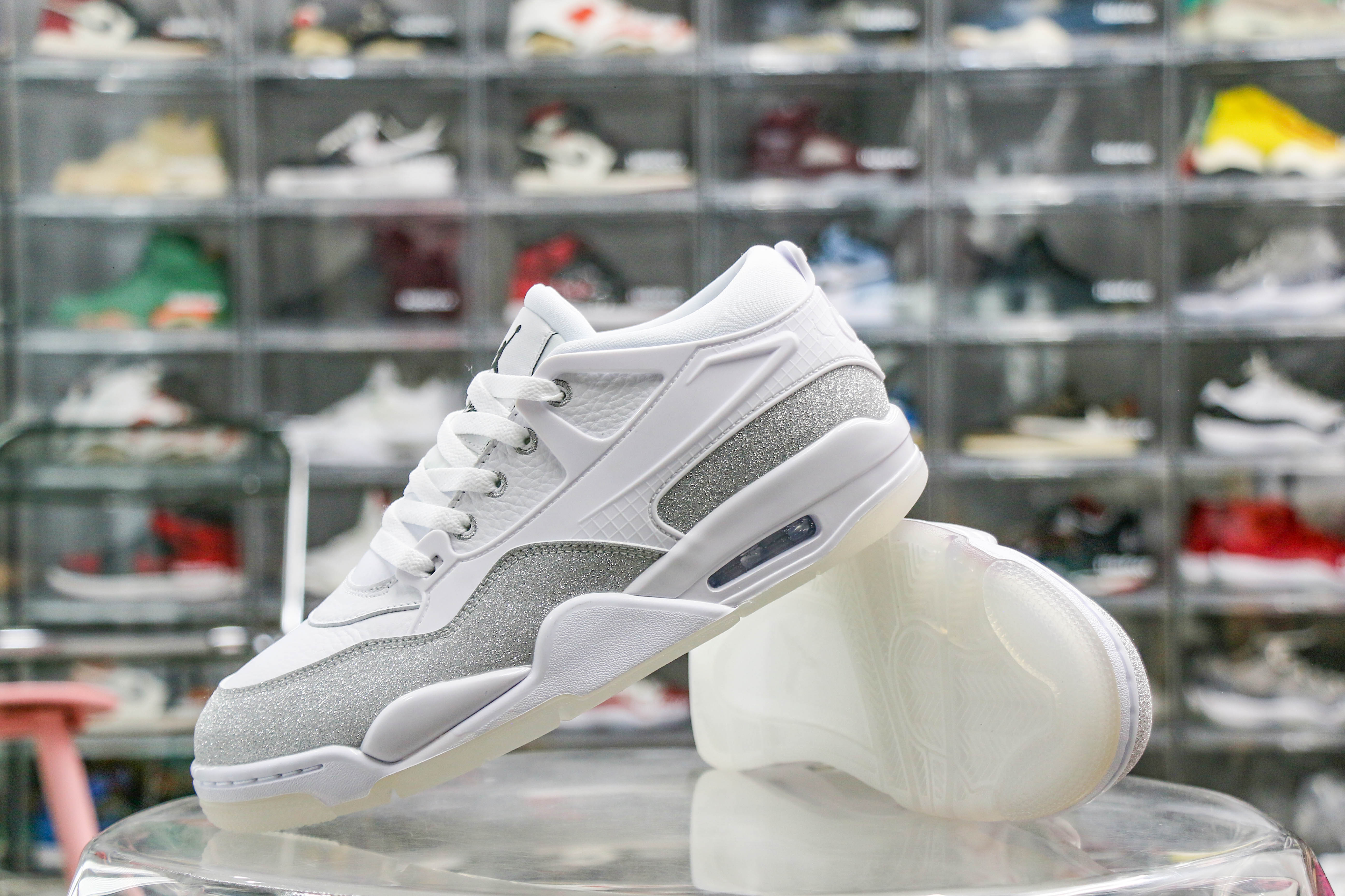 Jordan 4 RM metallic silver