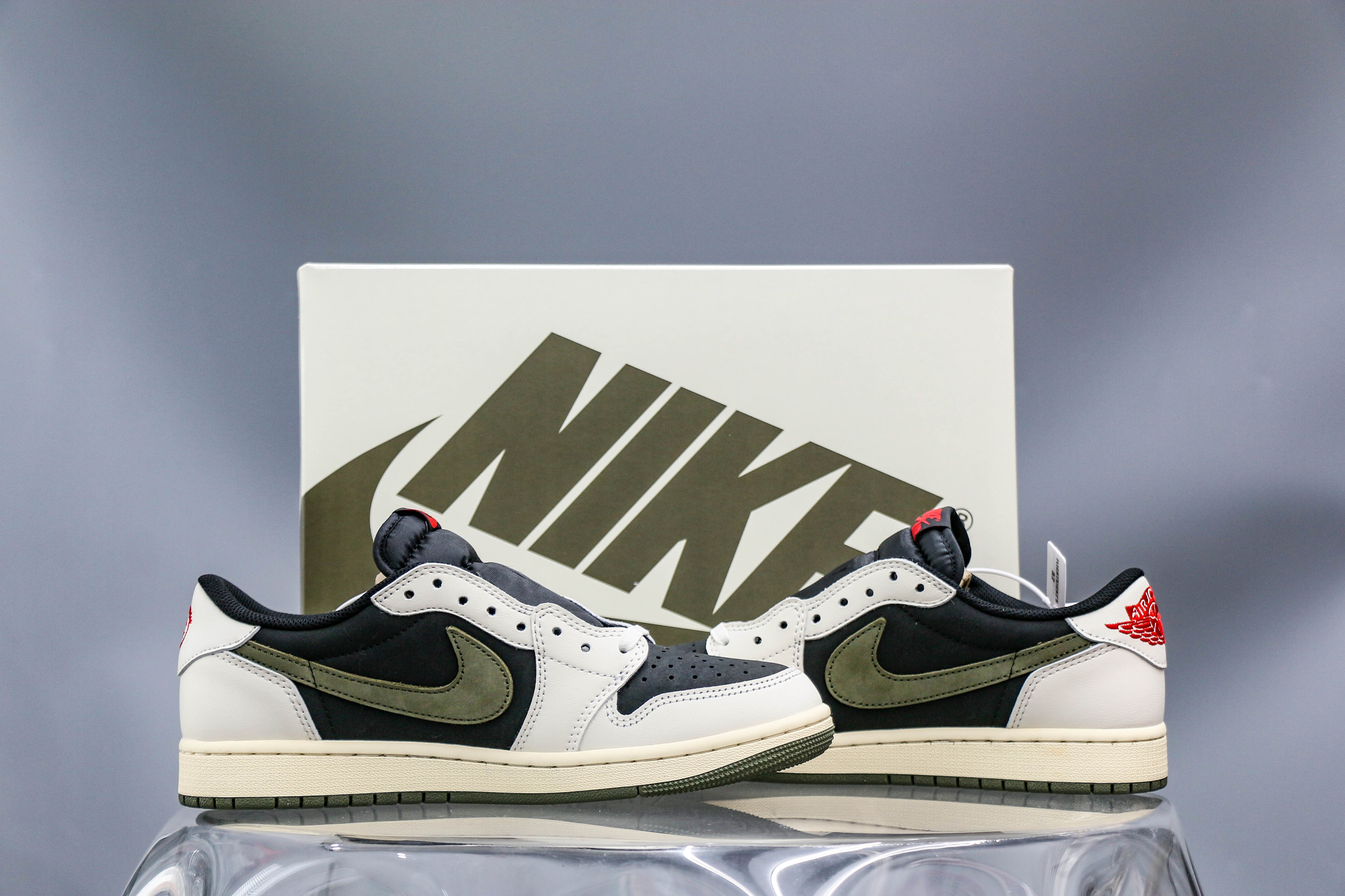 Travis Scott x Air Jordan 1 Low OG SP Olive（A2 Batch)