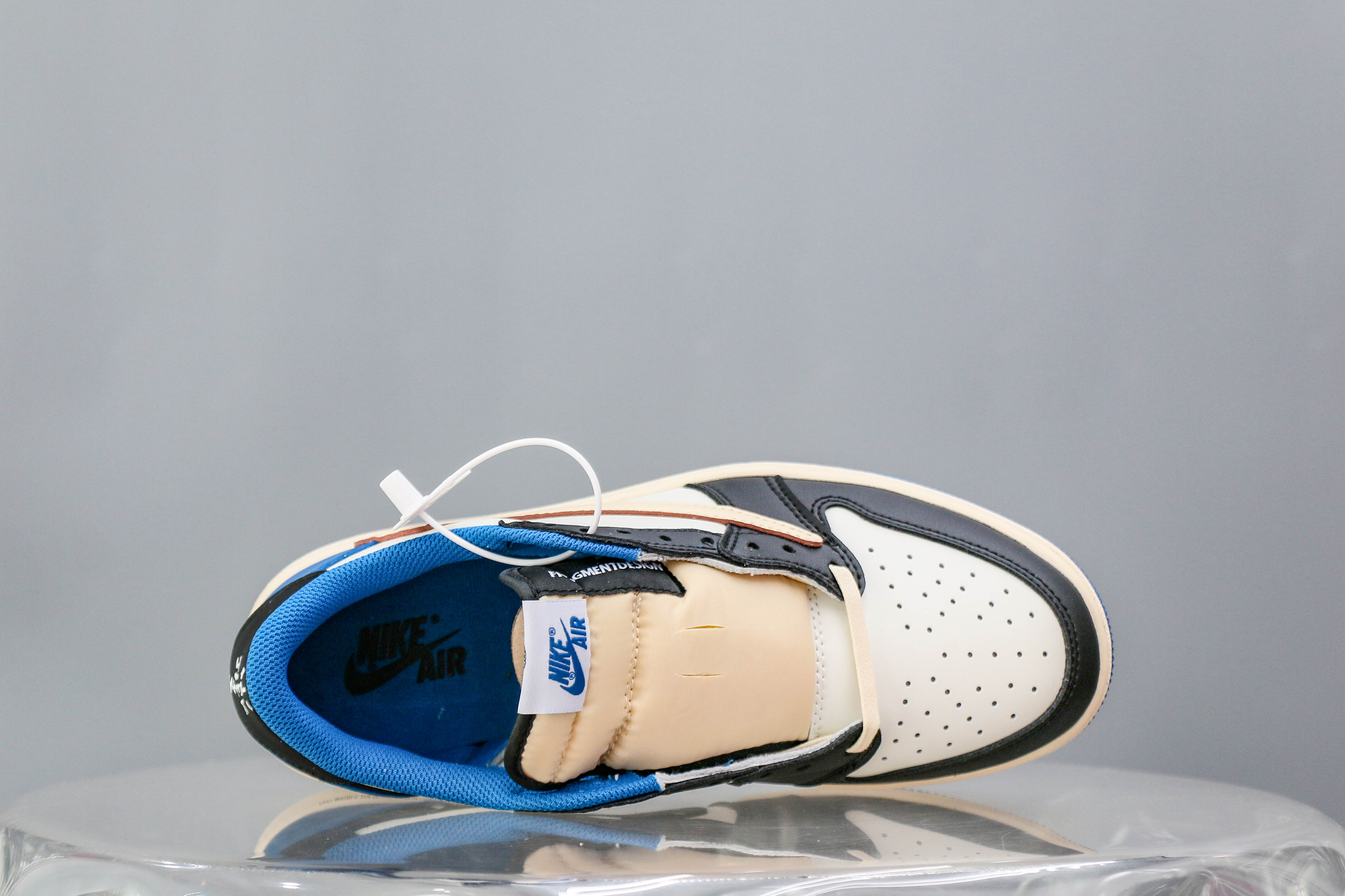 Fragment x Travis Scott x Air Jordan 1 Low（A2 Batch)