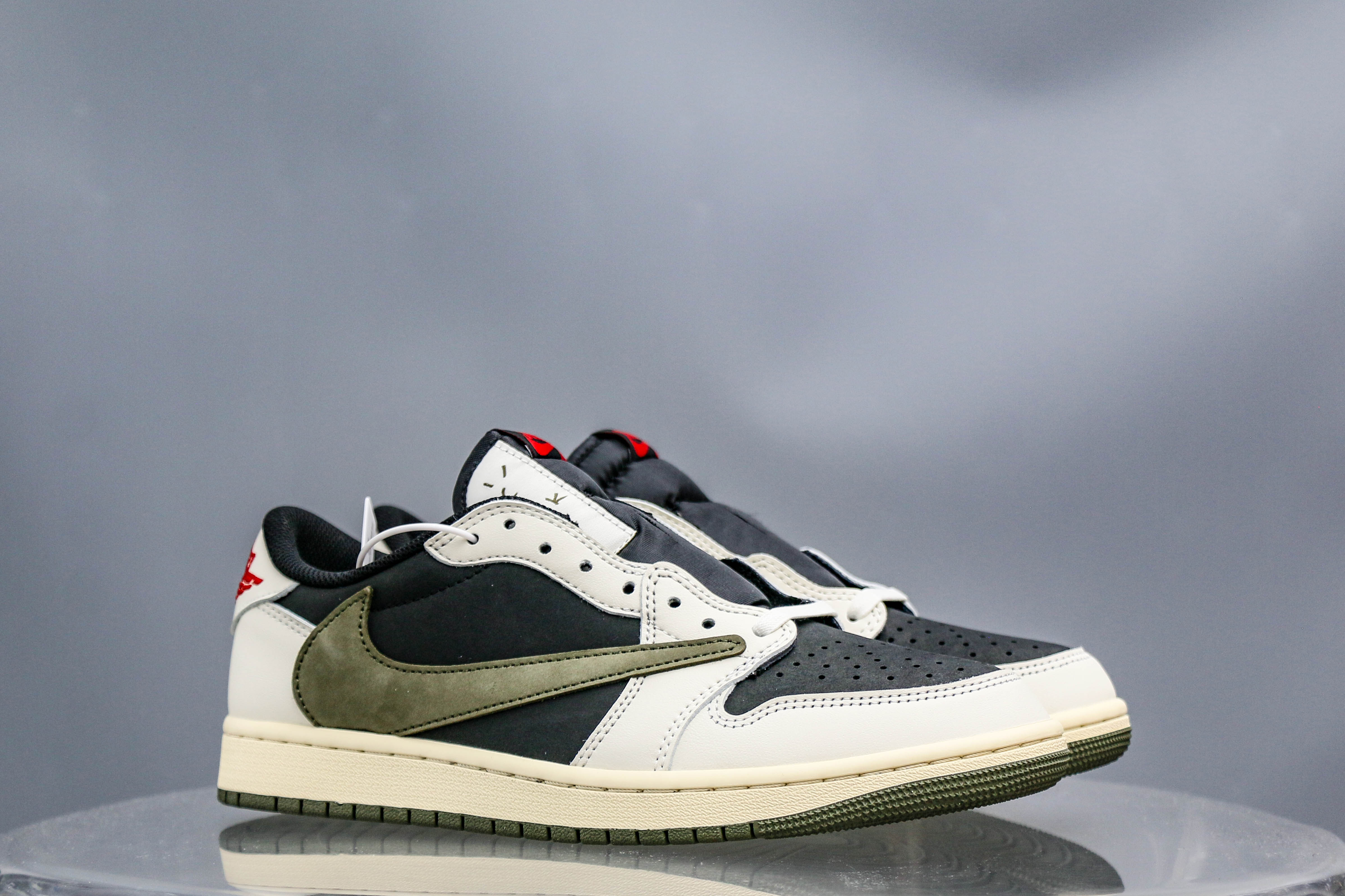 Travis Scott x Air Jordan 1 Low OG SP Olive（A2 Batch)