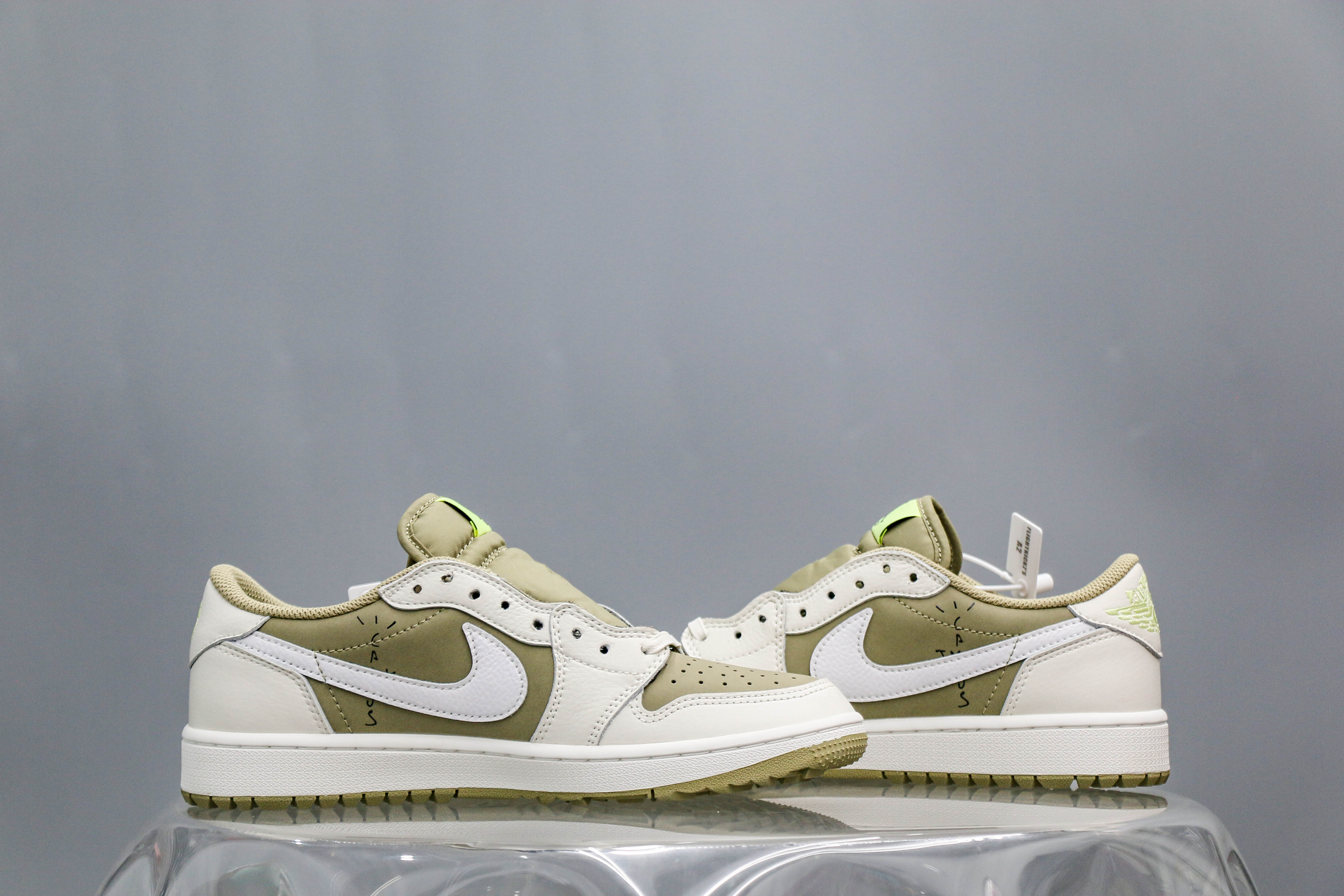 Travis Scott x Air Jordan 1 Low Golf Neutral Olive (A2 Batch)
