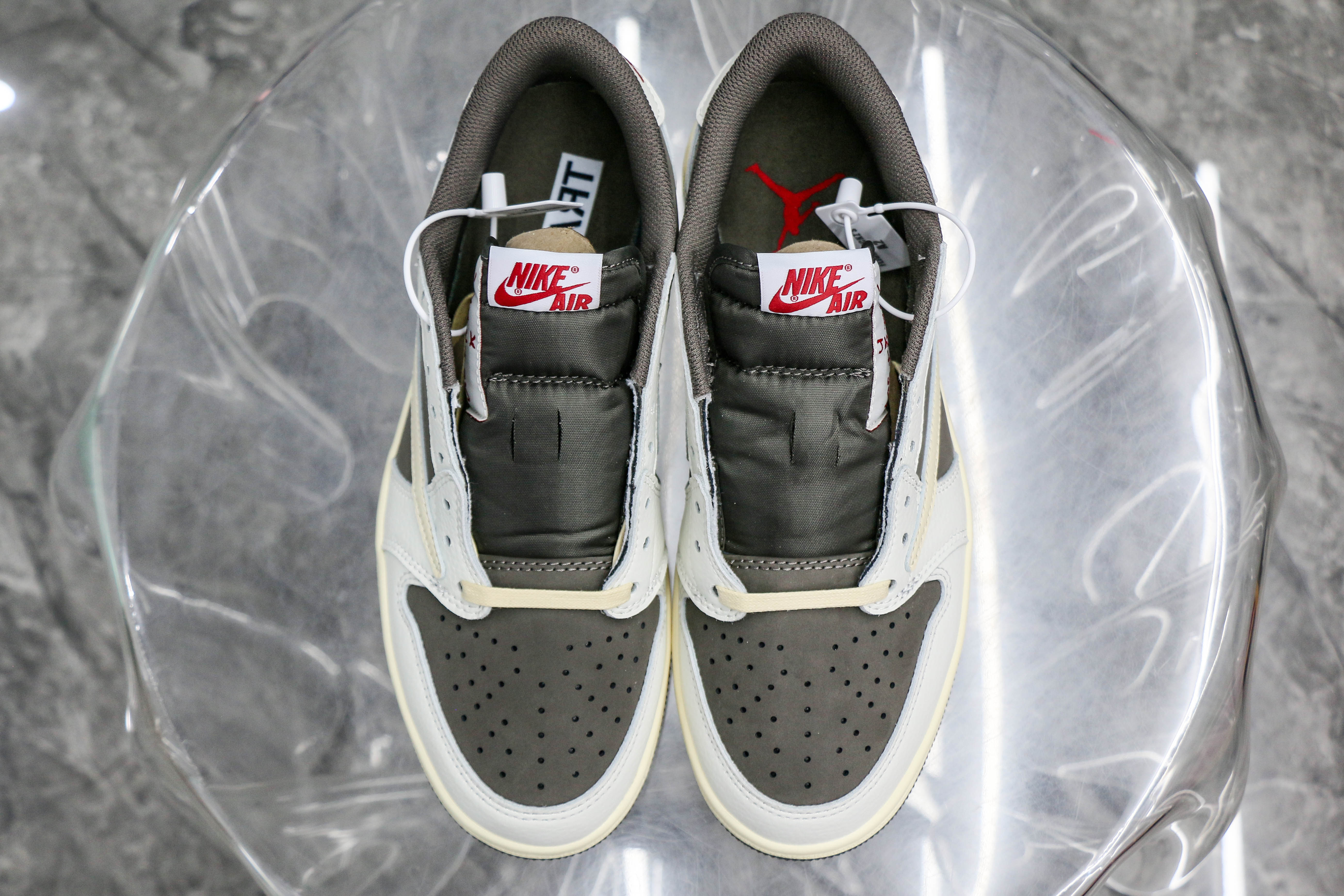 Travis Scott x Air Jordan 1 Low OG Reverse Mocha（A2 Batch)