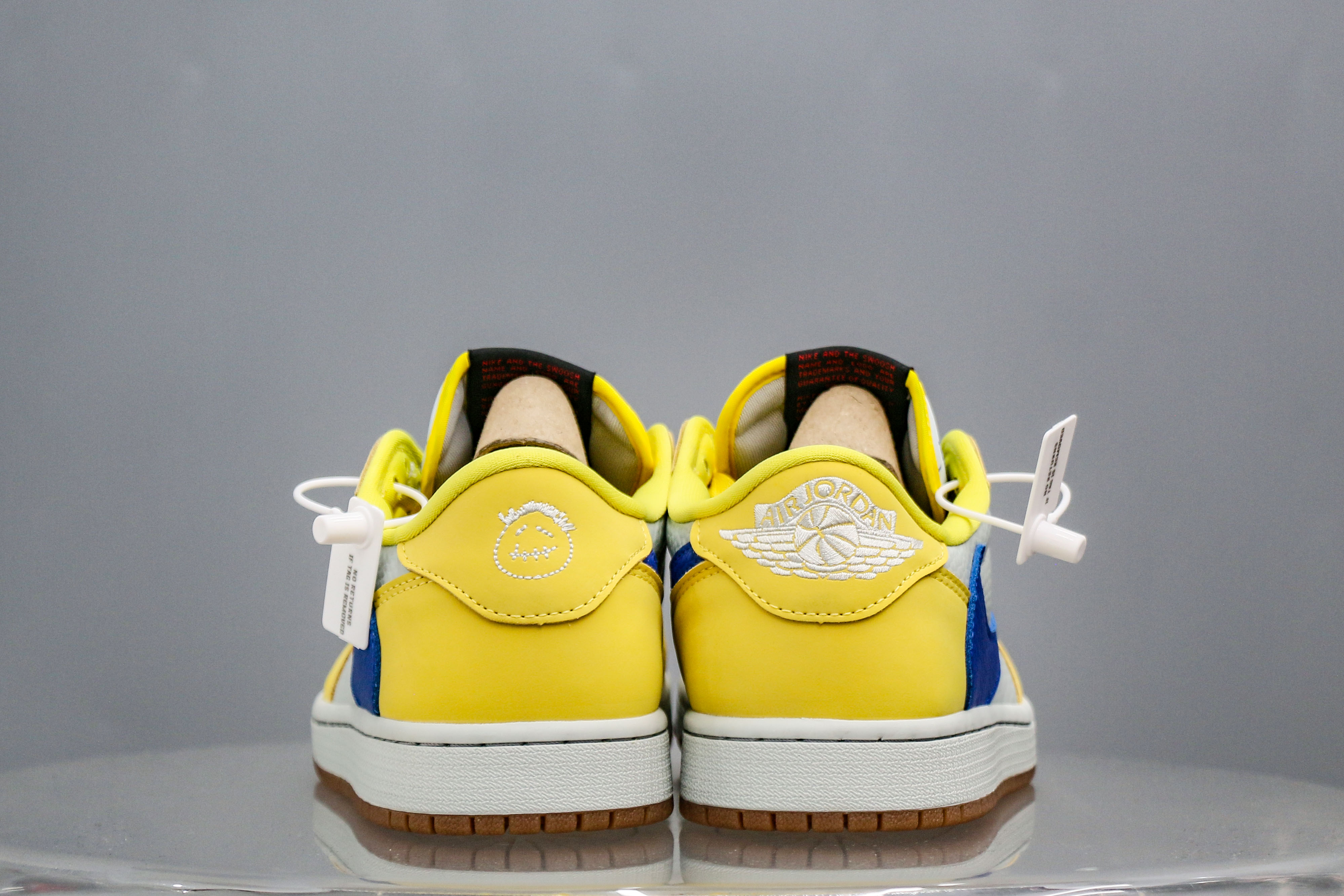 Travis Scott x Air Jordan 1 Retro Low OG SP “ElkinsCanary Yellow”（A2 Batch)