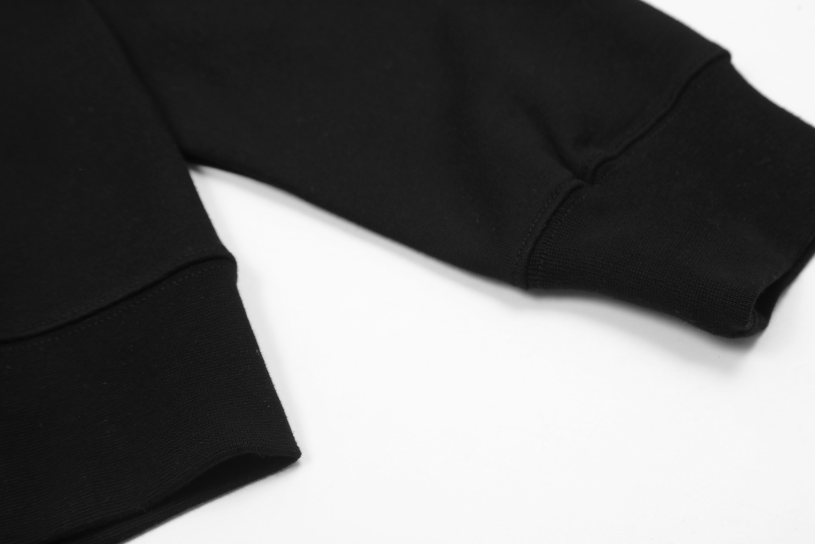 Ch*0me He**ts black embroidered and printed heavy-duty zip-up hoodie