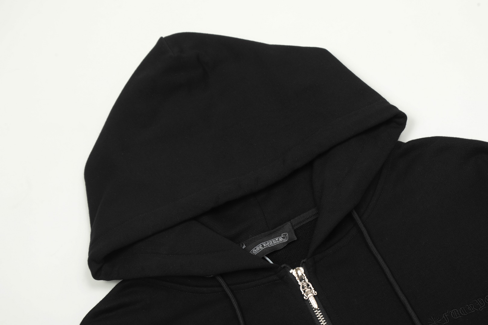 Ch*0me He**ts black embroidered and printed heavy-duty zip-up hoodie