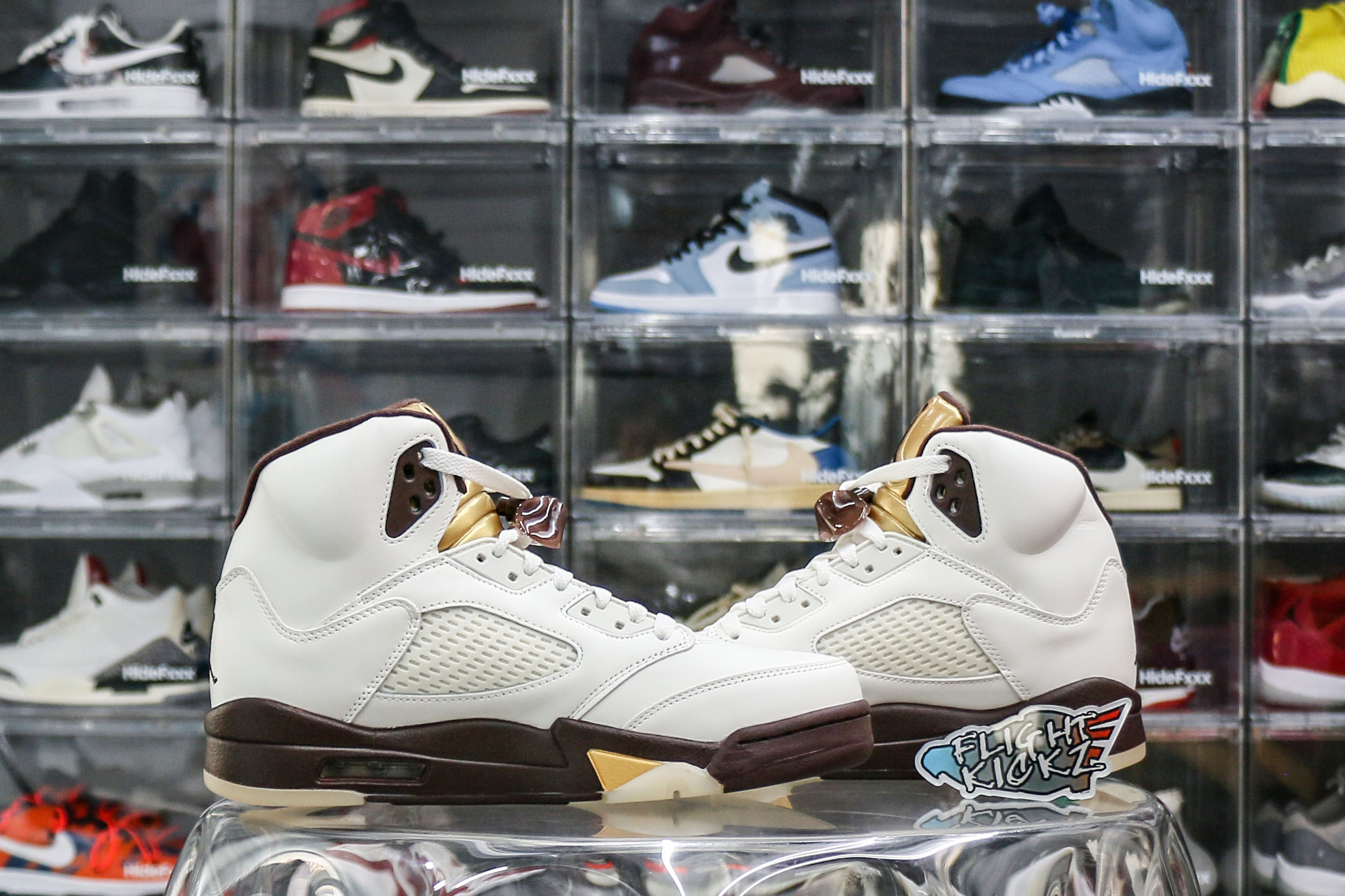 Air Jordan 5 Retro Olympic Gold White Mocha