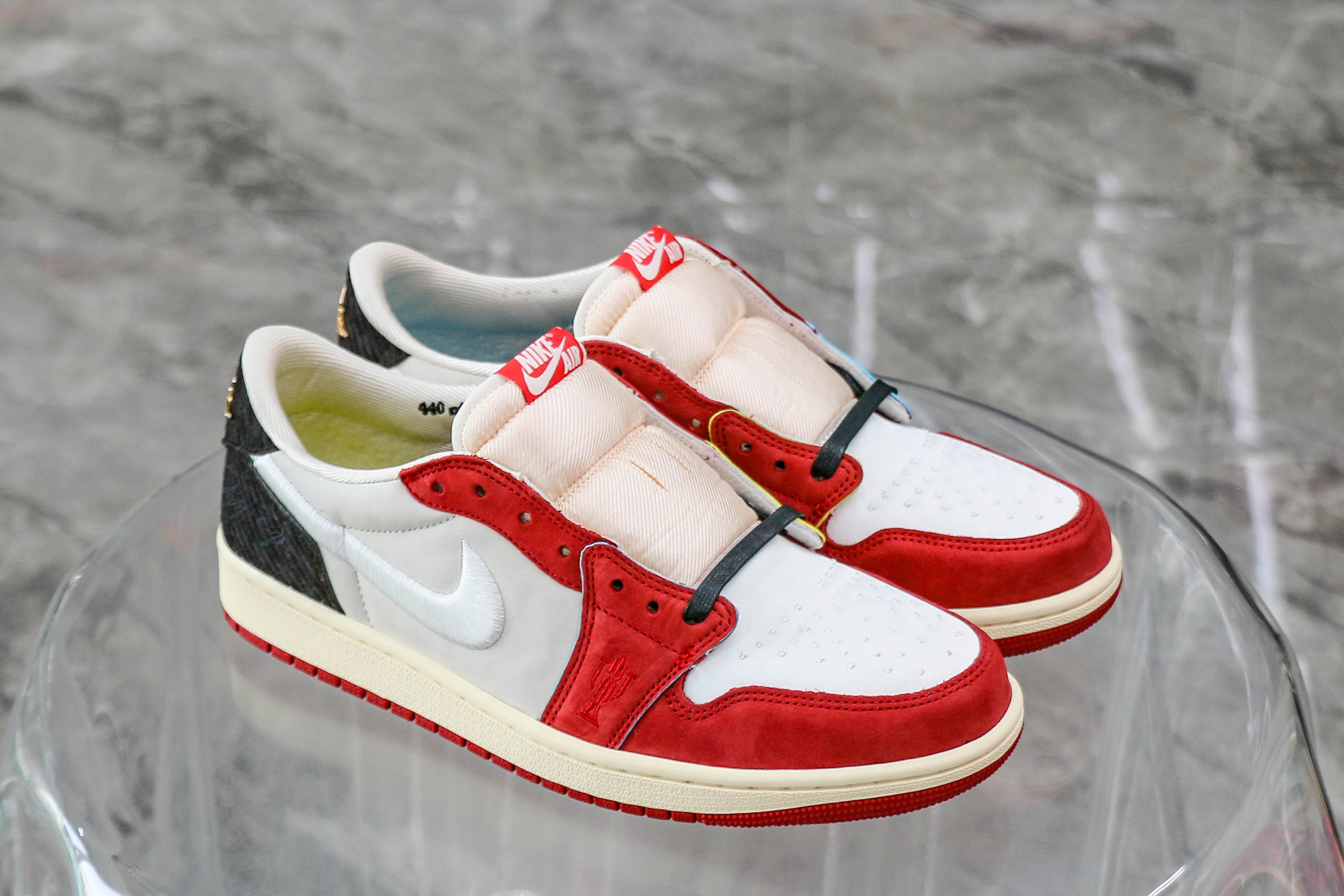 Trophy Room X Jordan 1 Retro Low OG SP ‘Home’ 2024（LN5 A1 Batch）