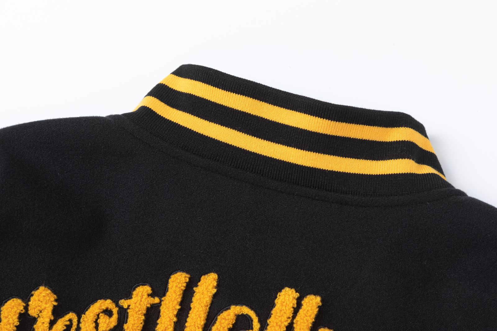 AMIRI Lion Towel Embroidery Logo