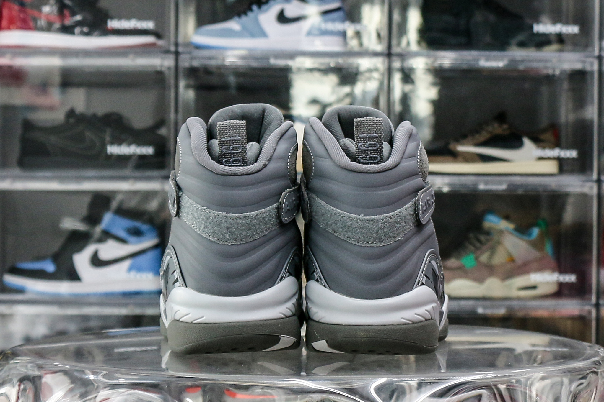 Jordan 8 Retro Cool Grey