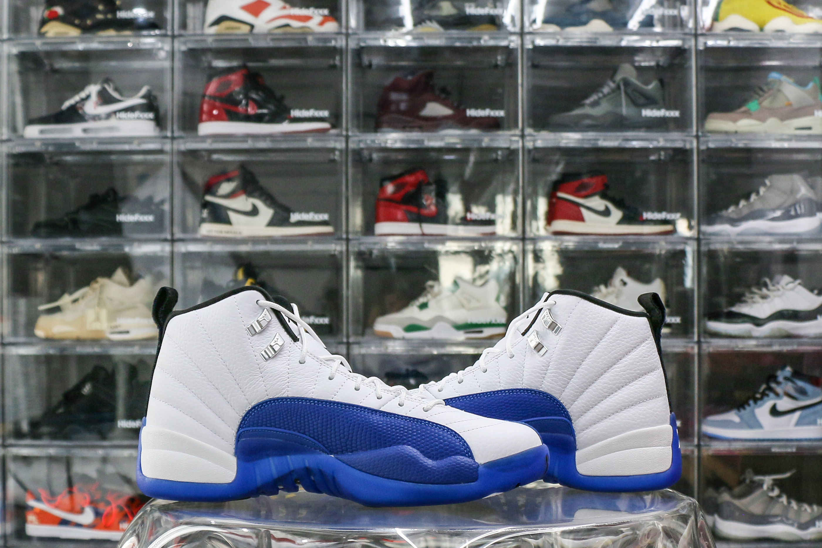 Air Jordan 12 Blueberry 2024 (Ln5 A1)
