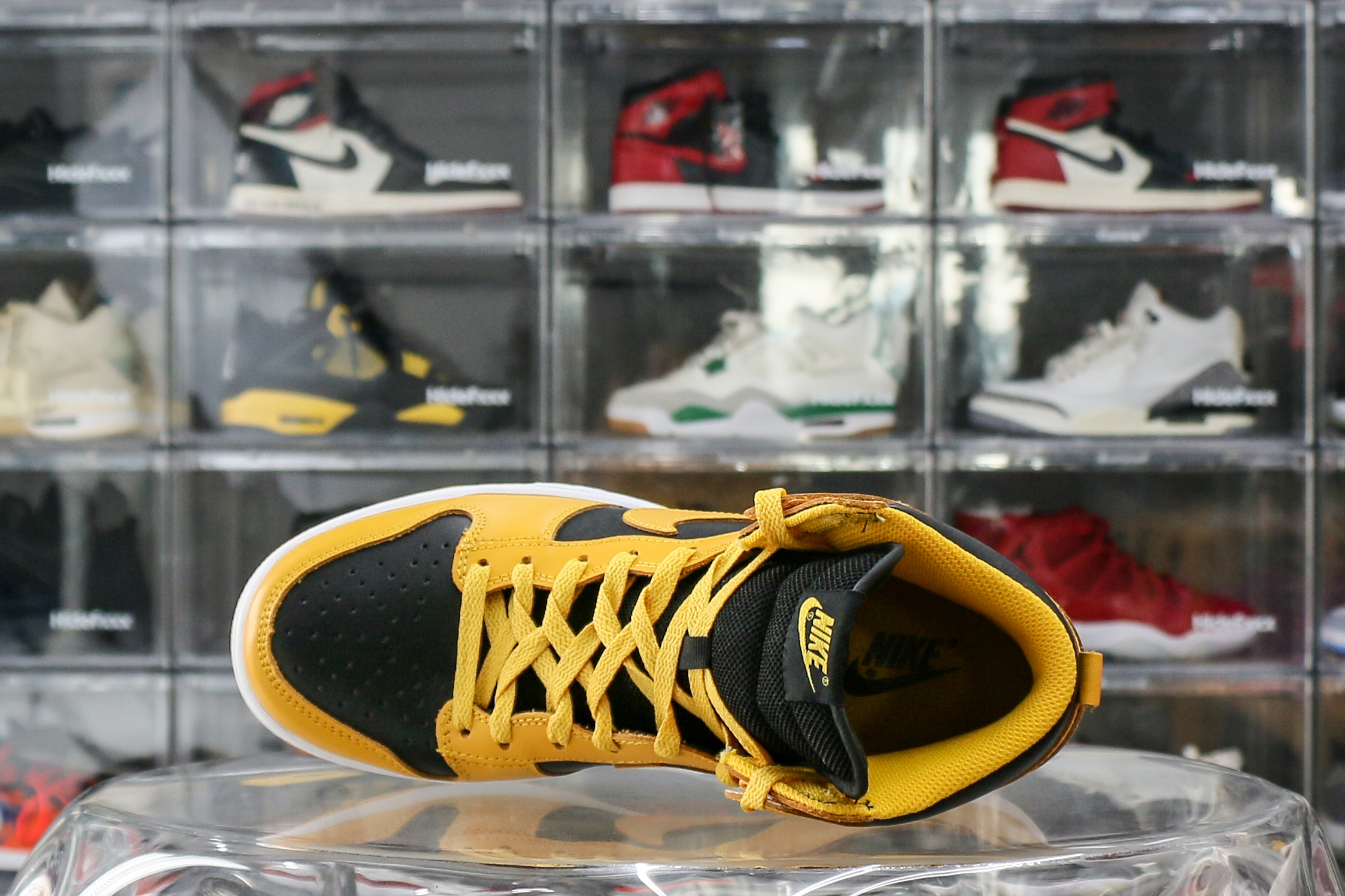 Nike Dunk High Varsity Maize 2020