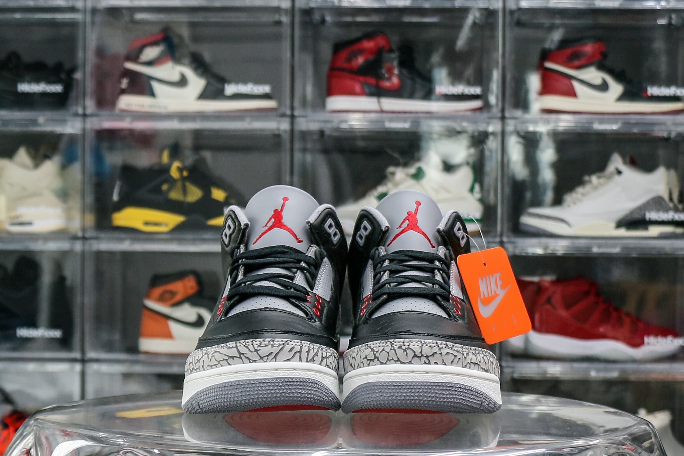 Air Jordan 3 Retro Black Cement Reimagined 2024 (Ln5 A1)