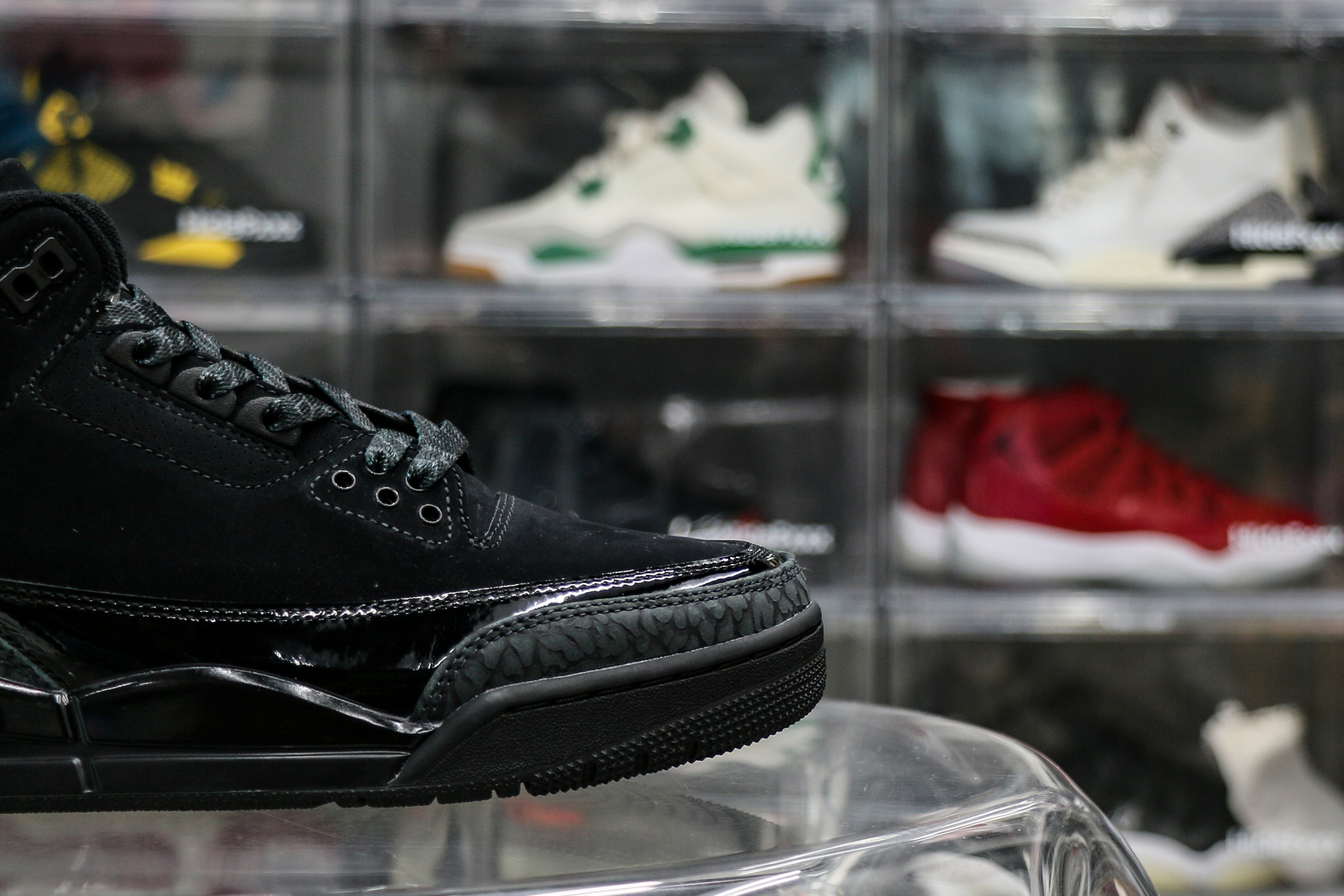 Air Jordan 3 Black Cat 2025 (A1 Batch)