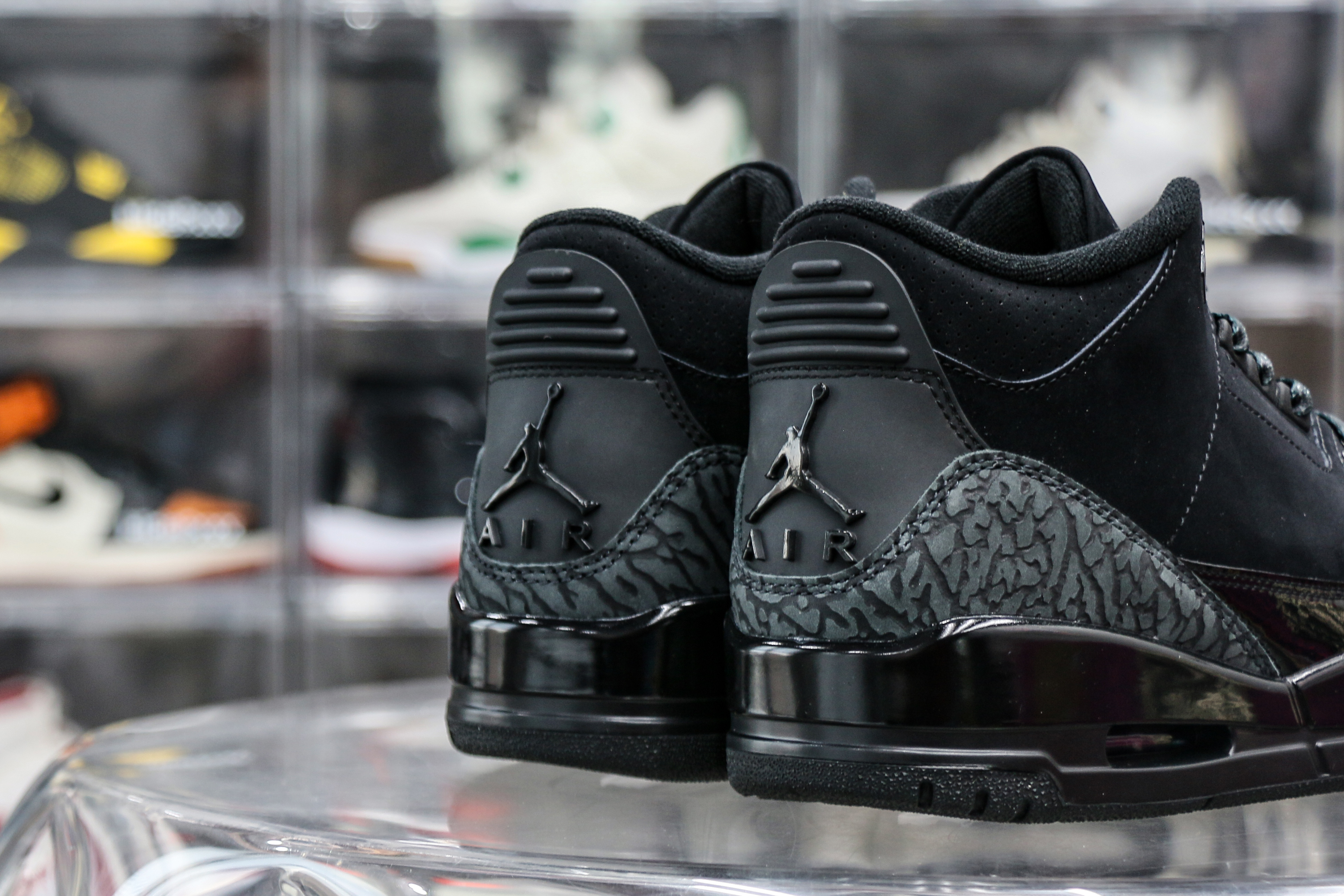 Air Jordan 3 Black Cat 2025 (A1 Batch)