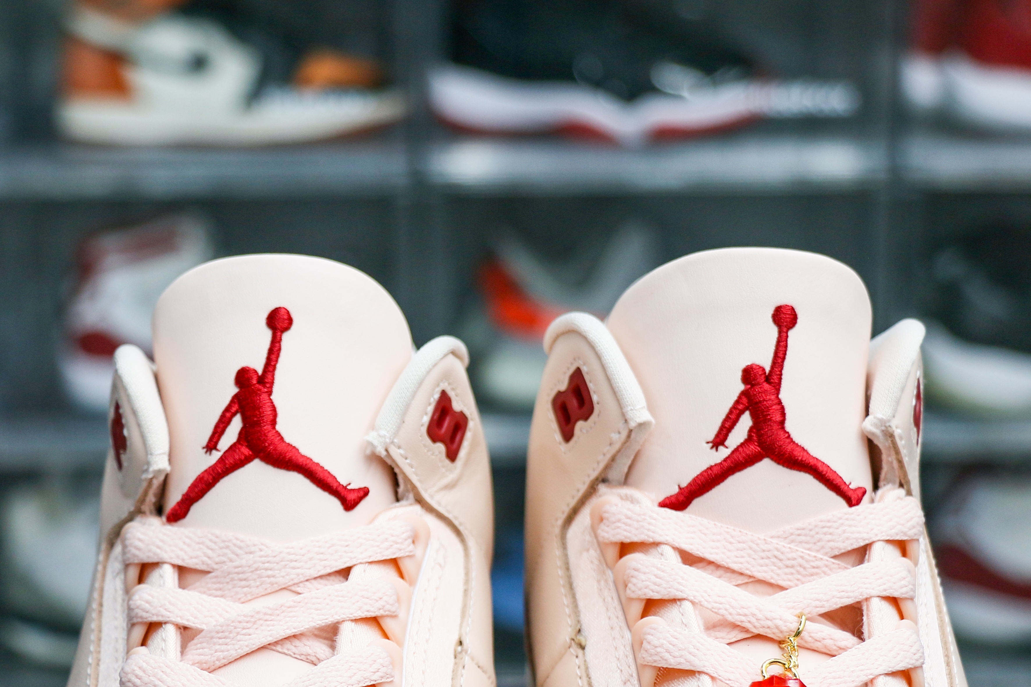 Air Jordan 3 Retro Valentine’s Day WMNS (2025)