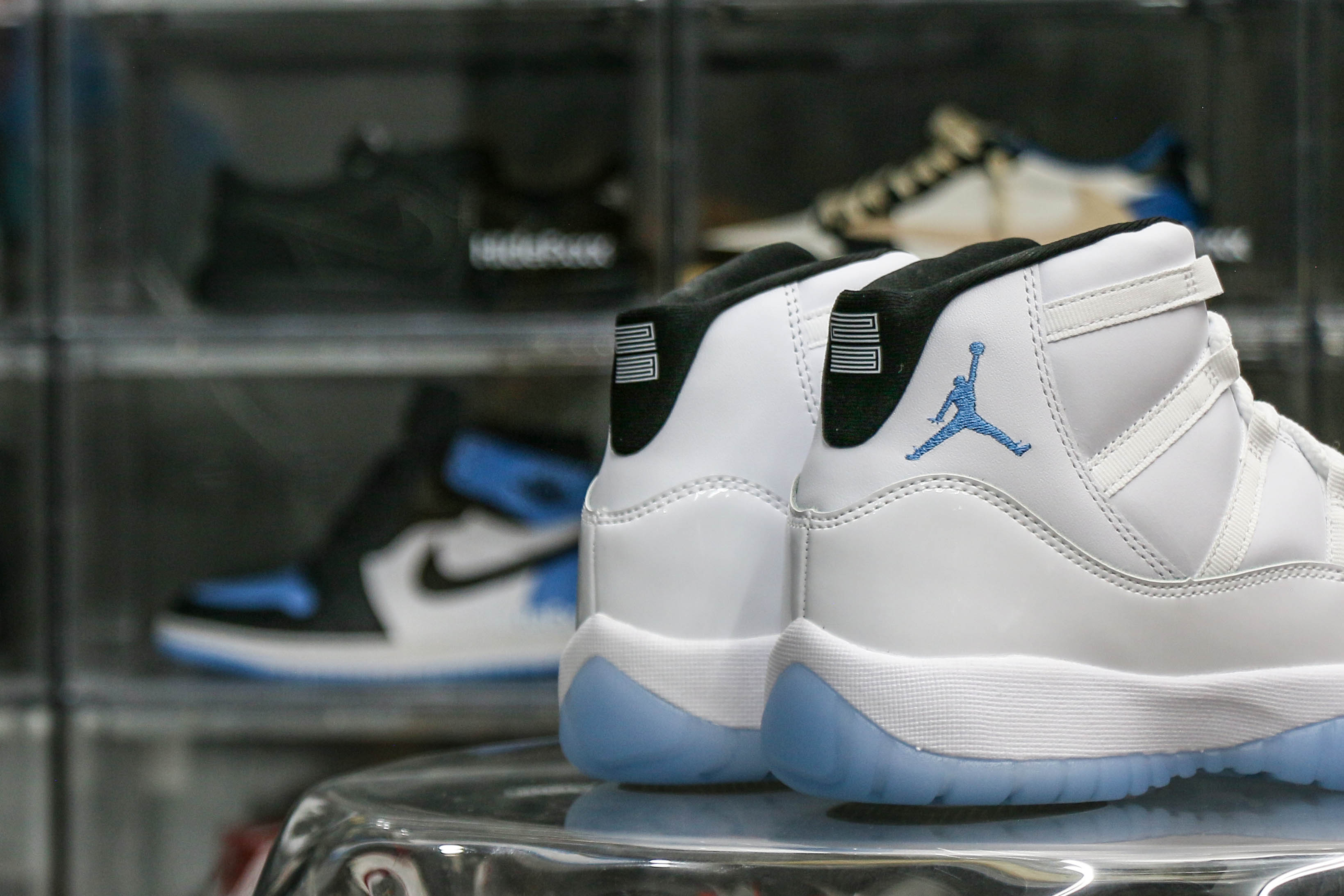 Air Jordan 11 Retro Legend Blue 2024 (Ln5 A1)