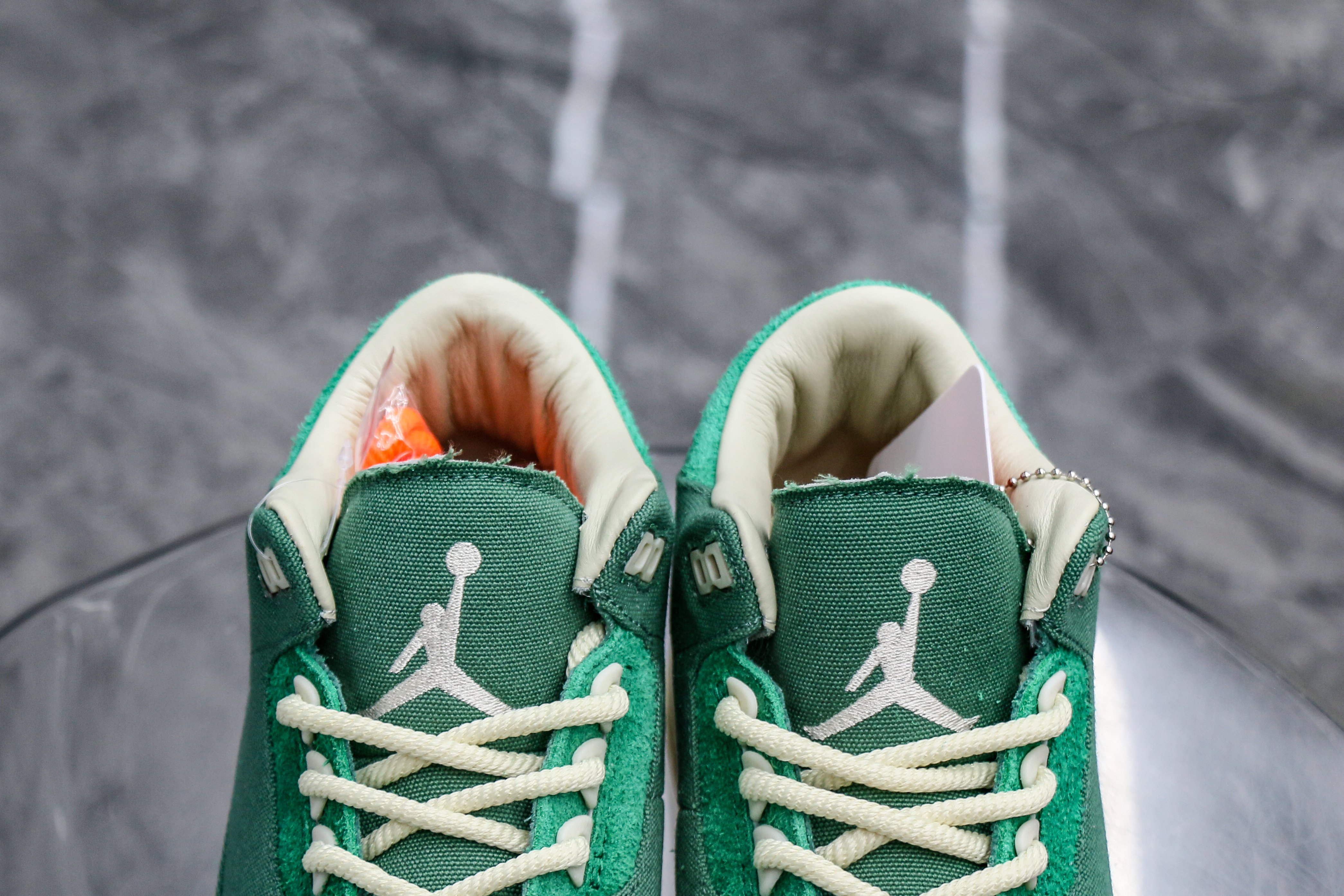 Nina Chanel Abney X Wmns Jordan 3 Retro SP Bicoastal