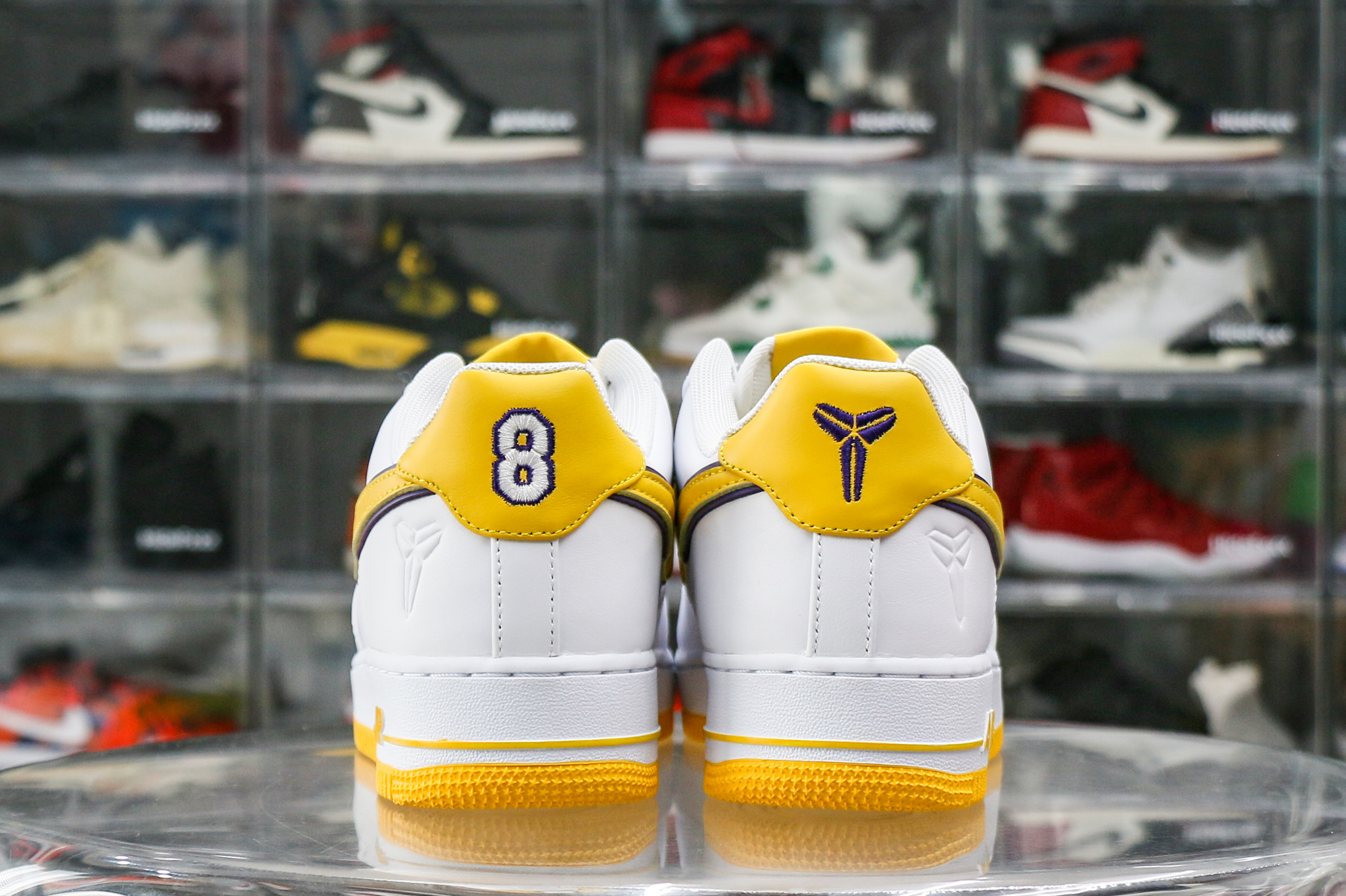 Nike Air Force 1 Low Retro QS Kobe Bryant Lakers Home（Ln5 A1）