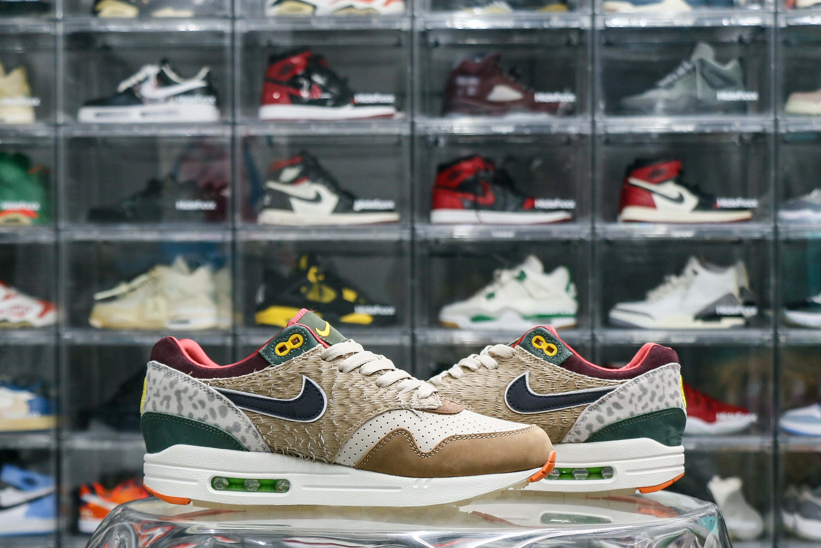Nike Air Max 1 ’87 Luxe PE University of Oregon
