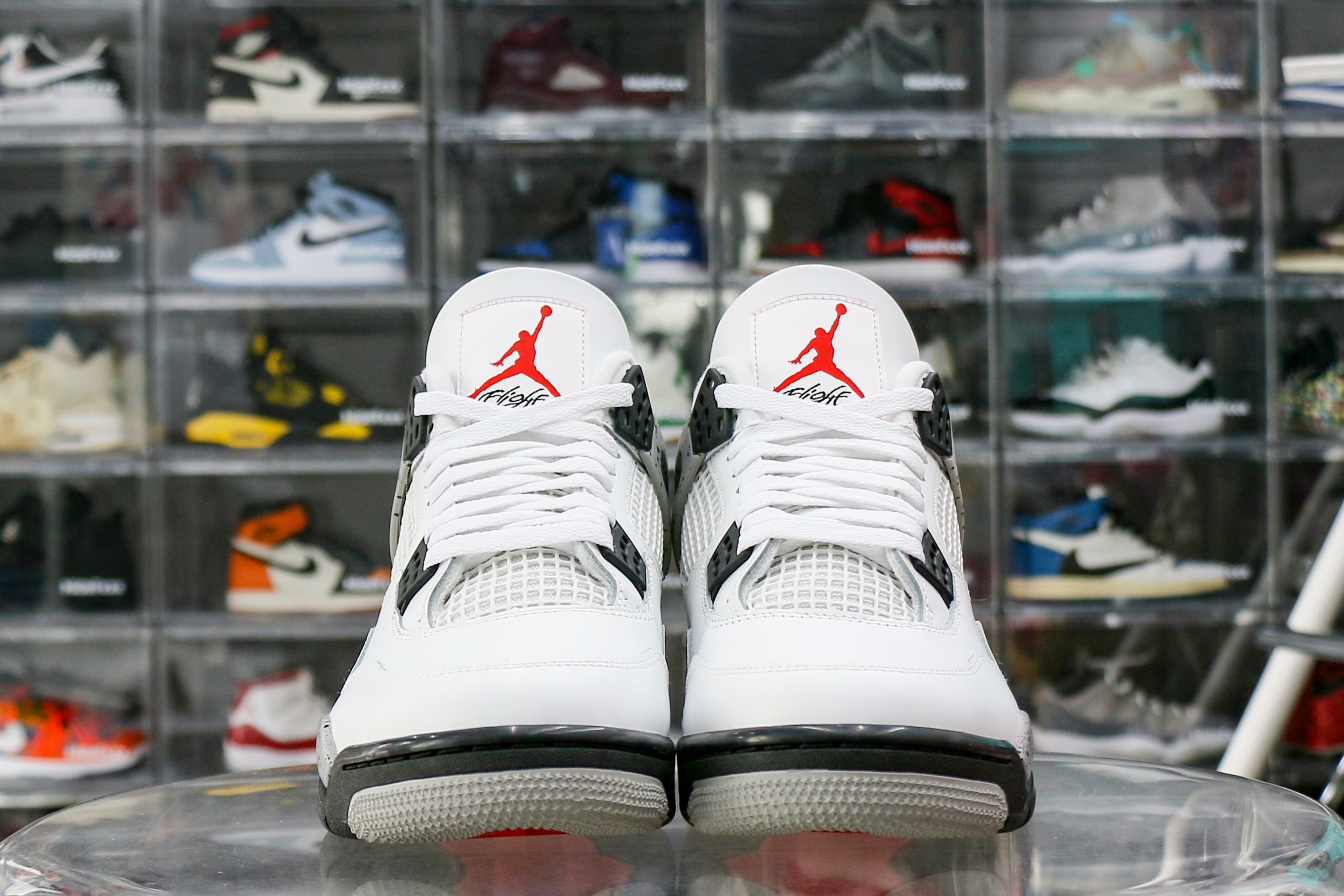 Air Jordan 4 Retro OG ‘White Cement’ 2025 (Ln5 A1)