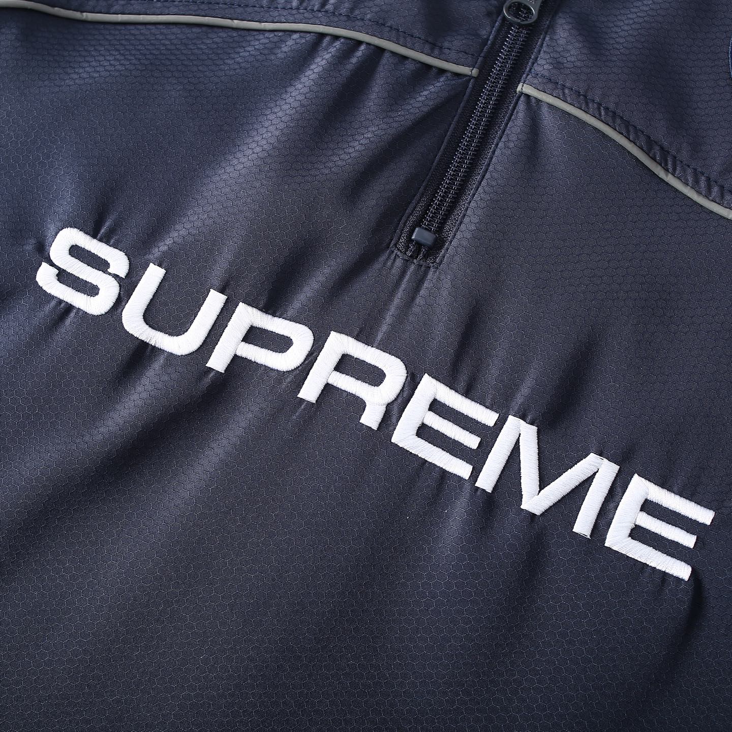 Supreme FW24 WEEK11 Reflective Piping Pullover 3M