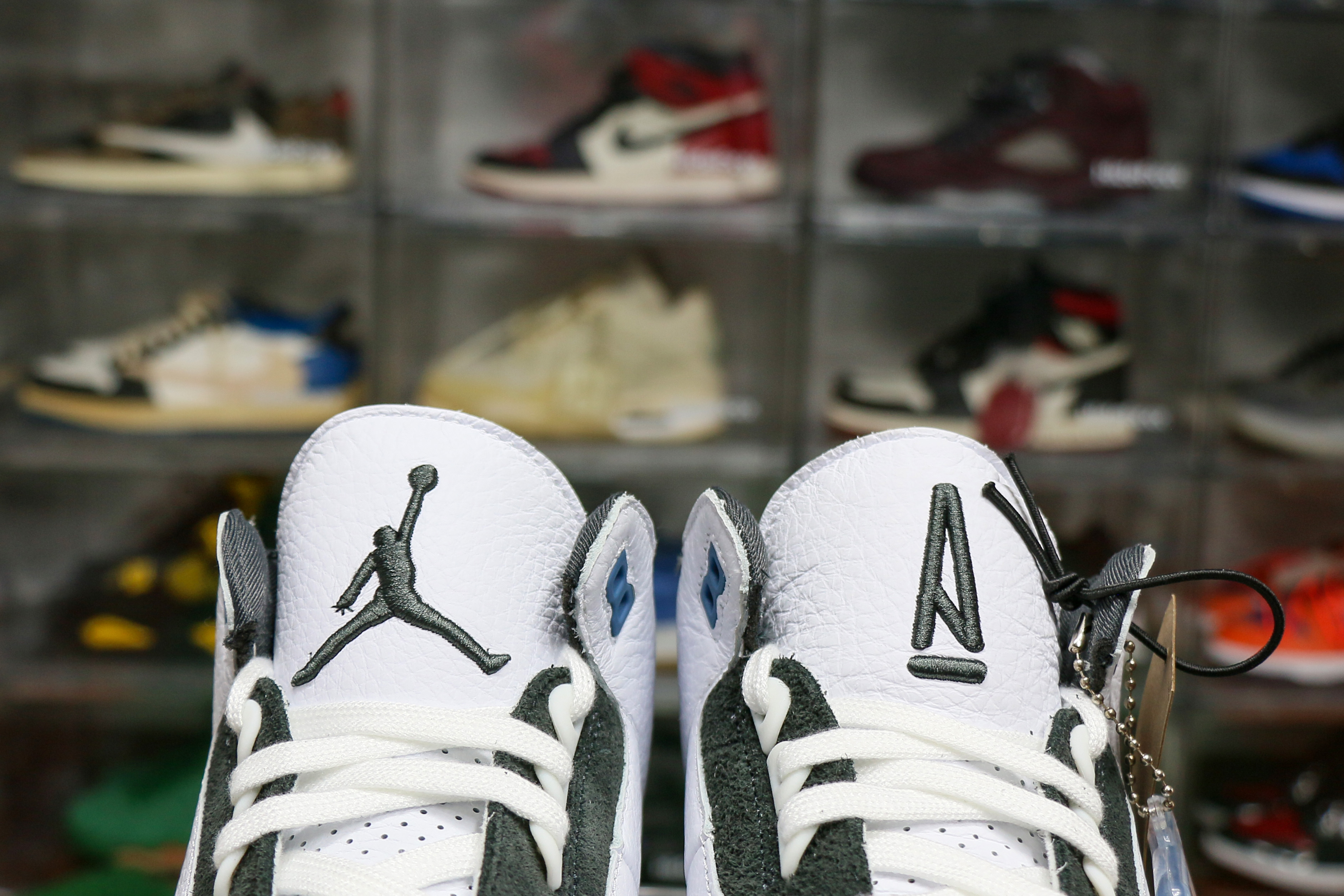 A Ma Maniére x Air Jordan 3 “Diffused Blue” (Ln5 A1)