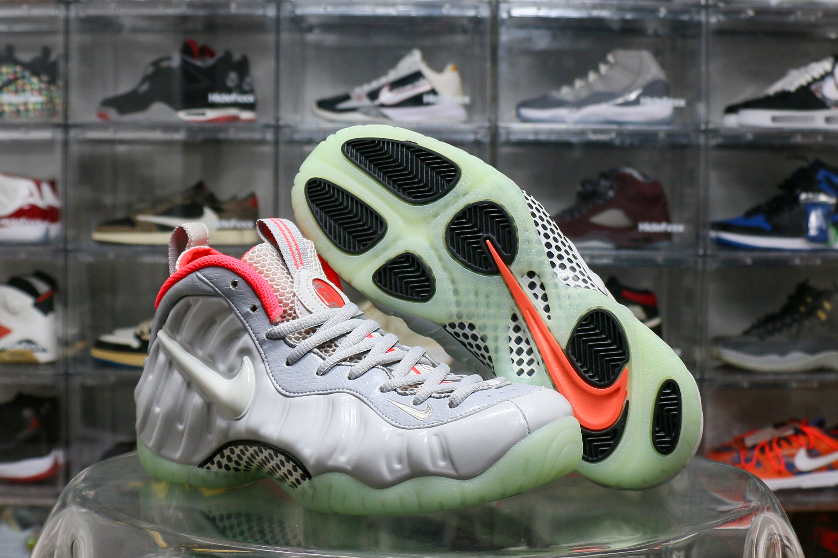 Nike Air Foamposite Pro Pure Platinum